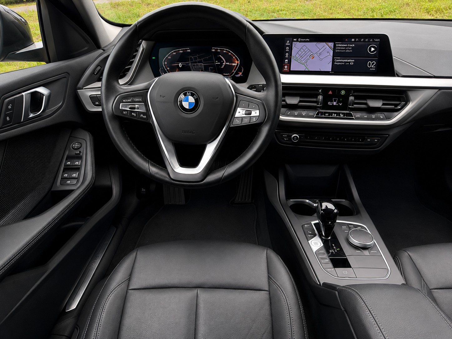 BMW 118i Fleet Edition Steptronic-image-3
