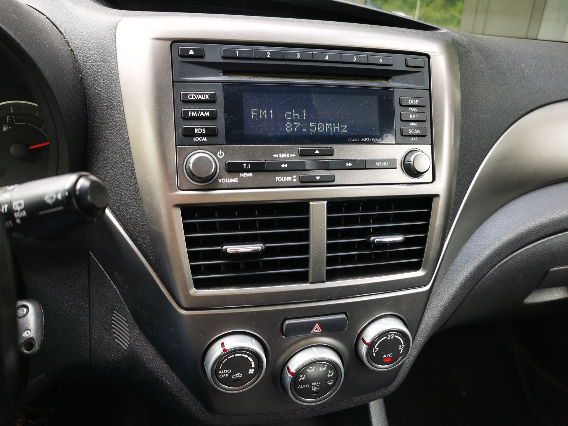 SUBARU Impreza 1.5R Swiss Automatic-image-9