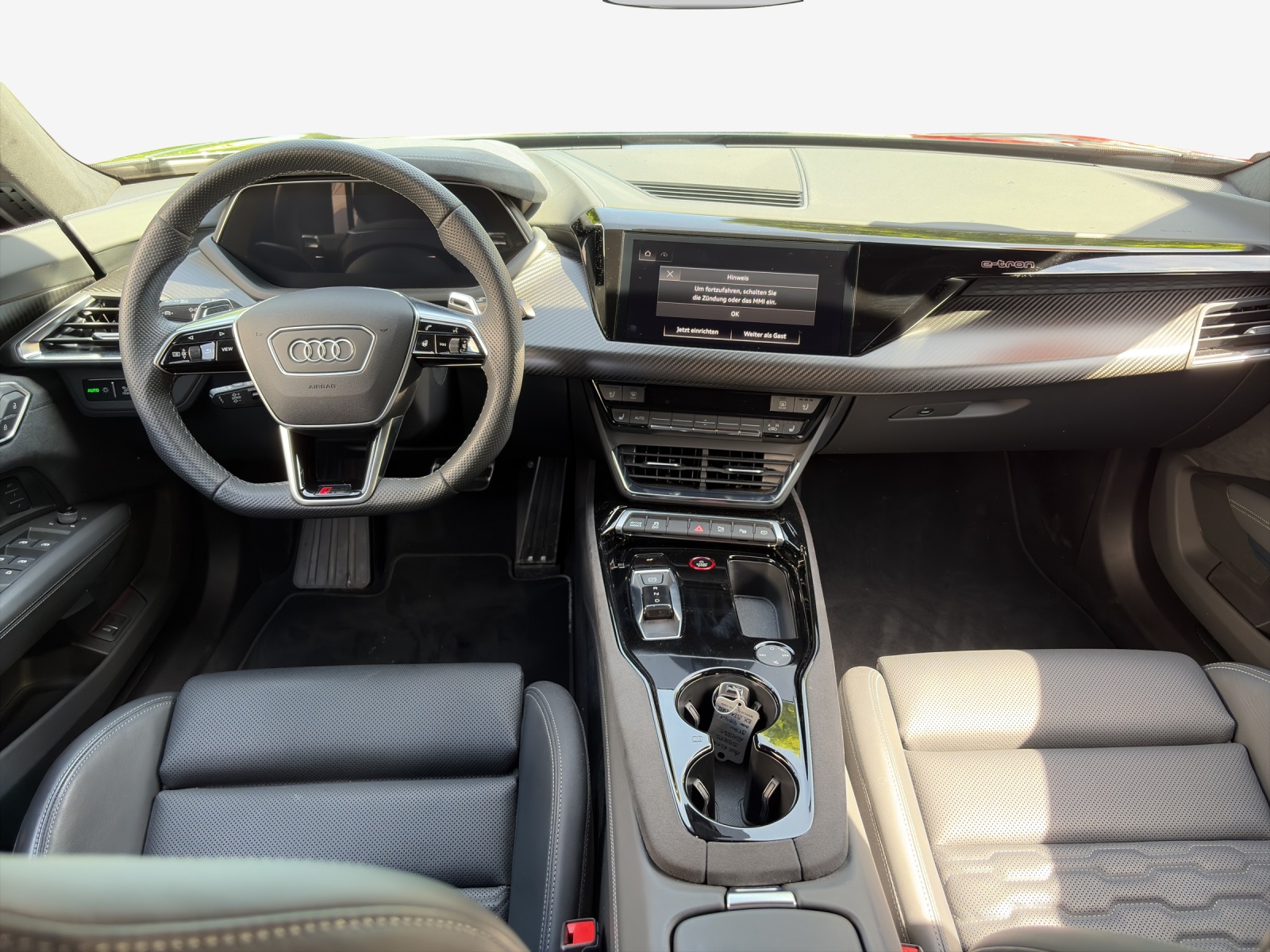AUDI RS e-tron GT quattro-image-8