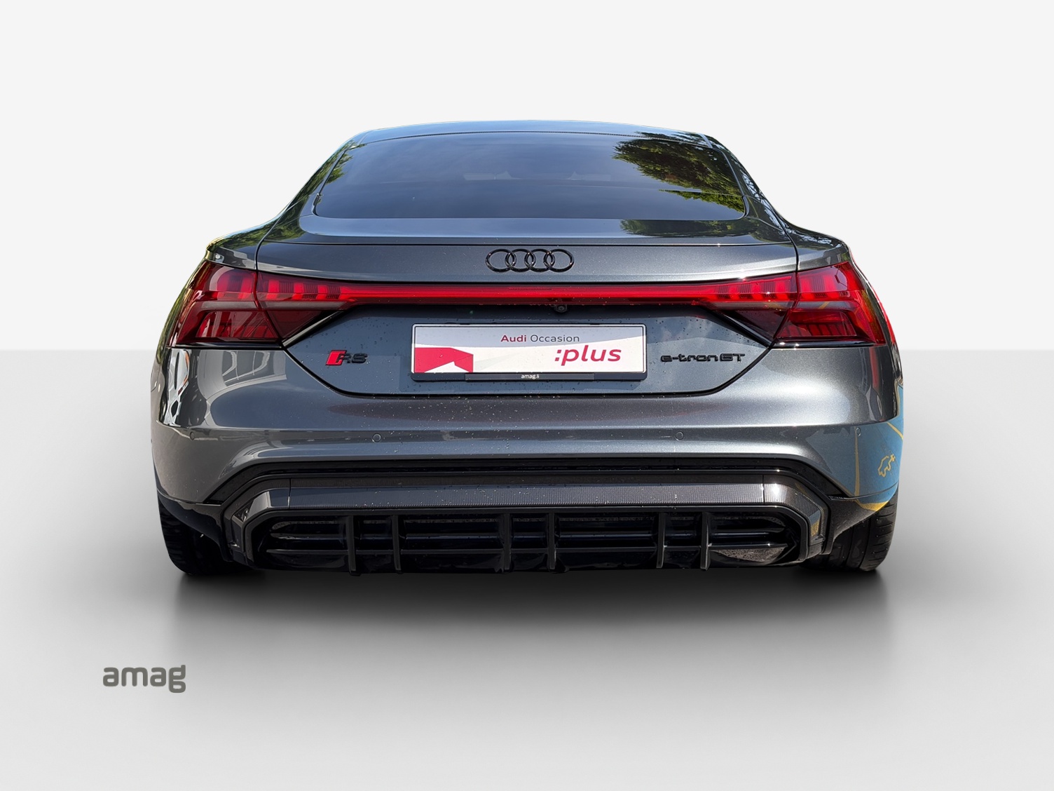 AUDI RS e-tron GT quattro-image-3