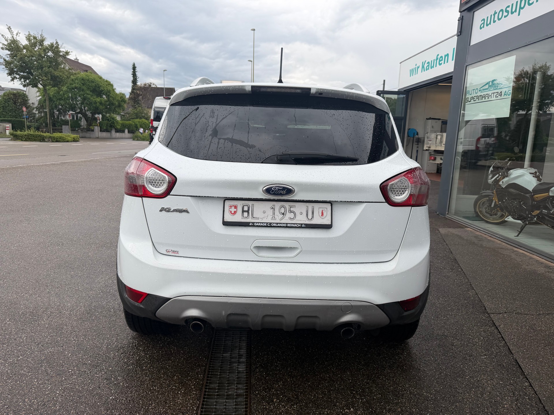 FORD Kuga 2.0 TDCi Titanium 4WD PowerShift-image-4