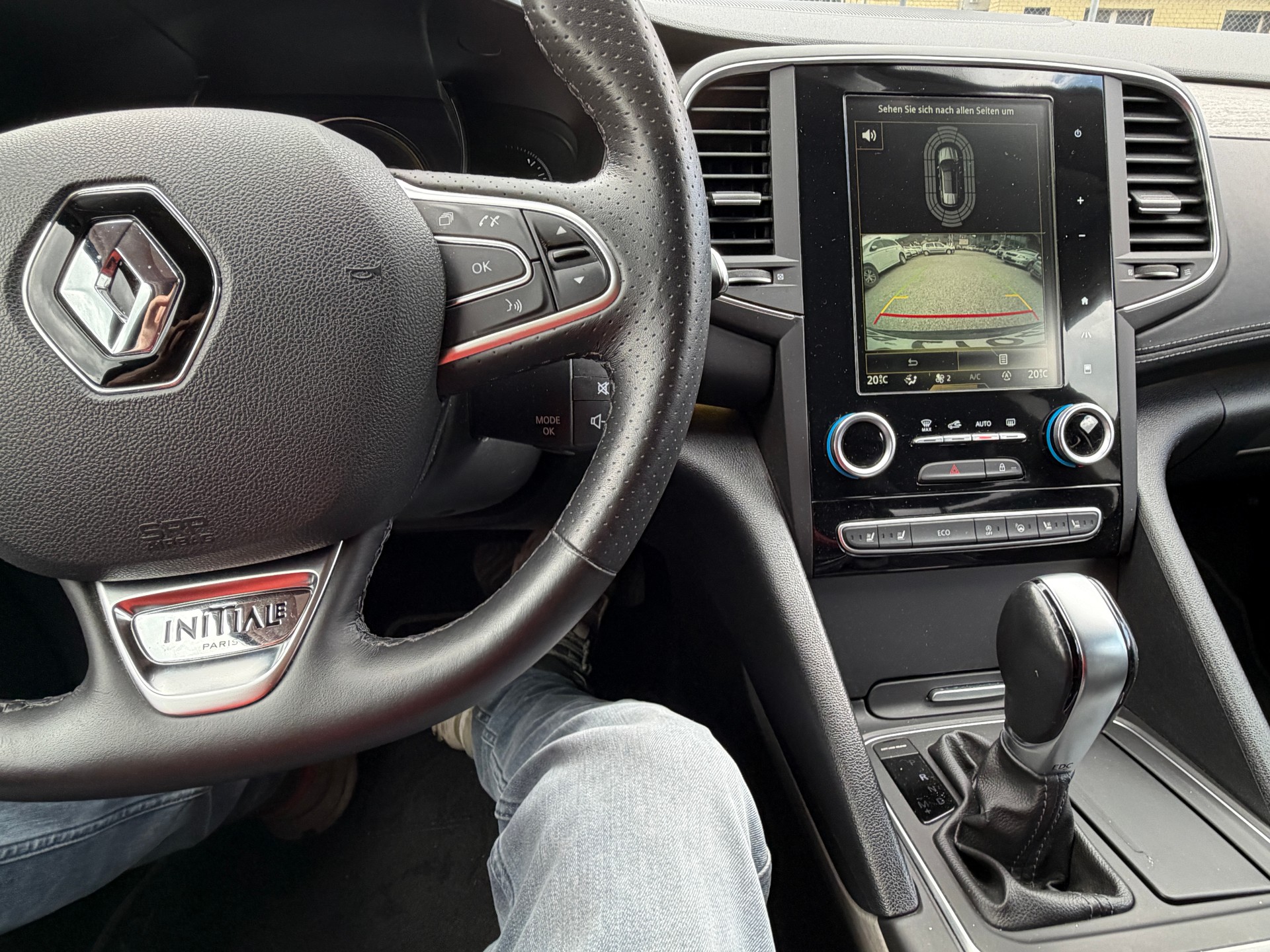 RENAULT Talisman Grandtour 1.6 dCi Initiale Paris EDC-image-7