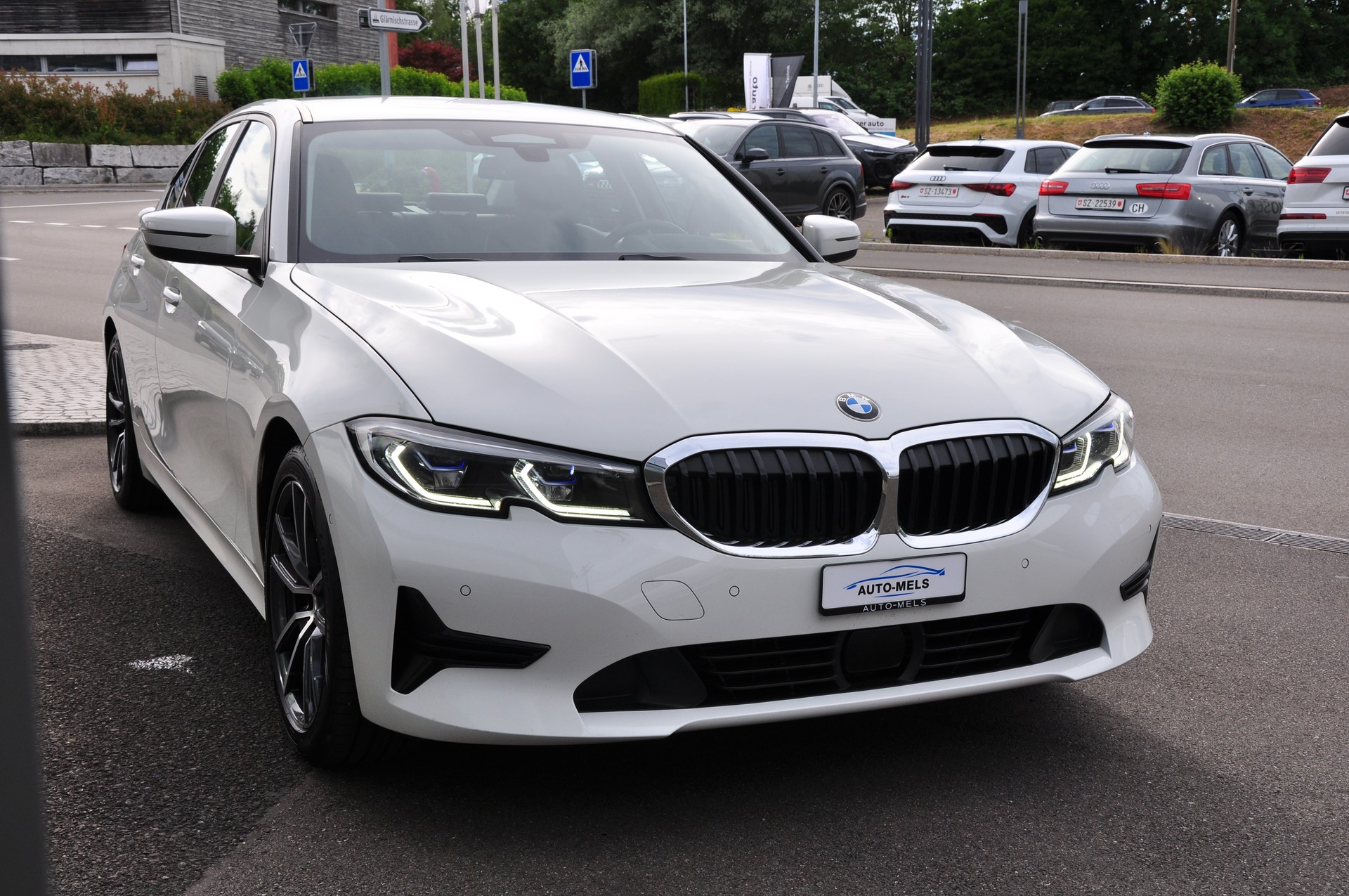 BMW 320d xDrive Steptronic-image-10