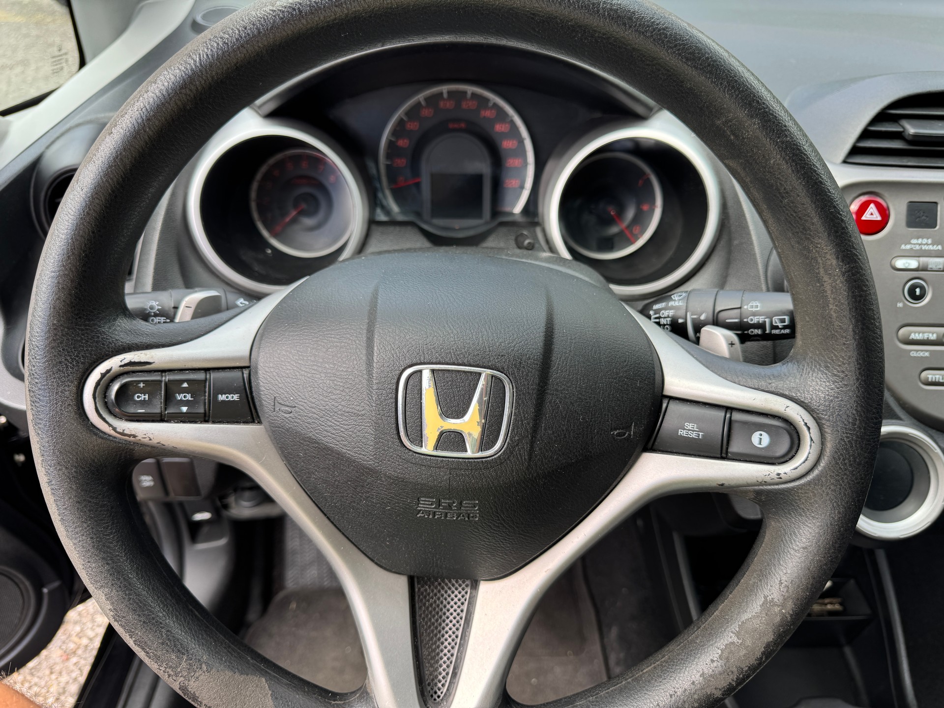 HONDA Jazz 1.4i Comfort i-Shift-image-12