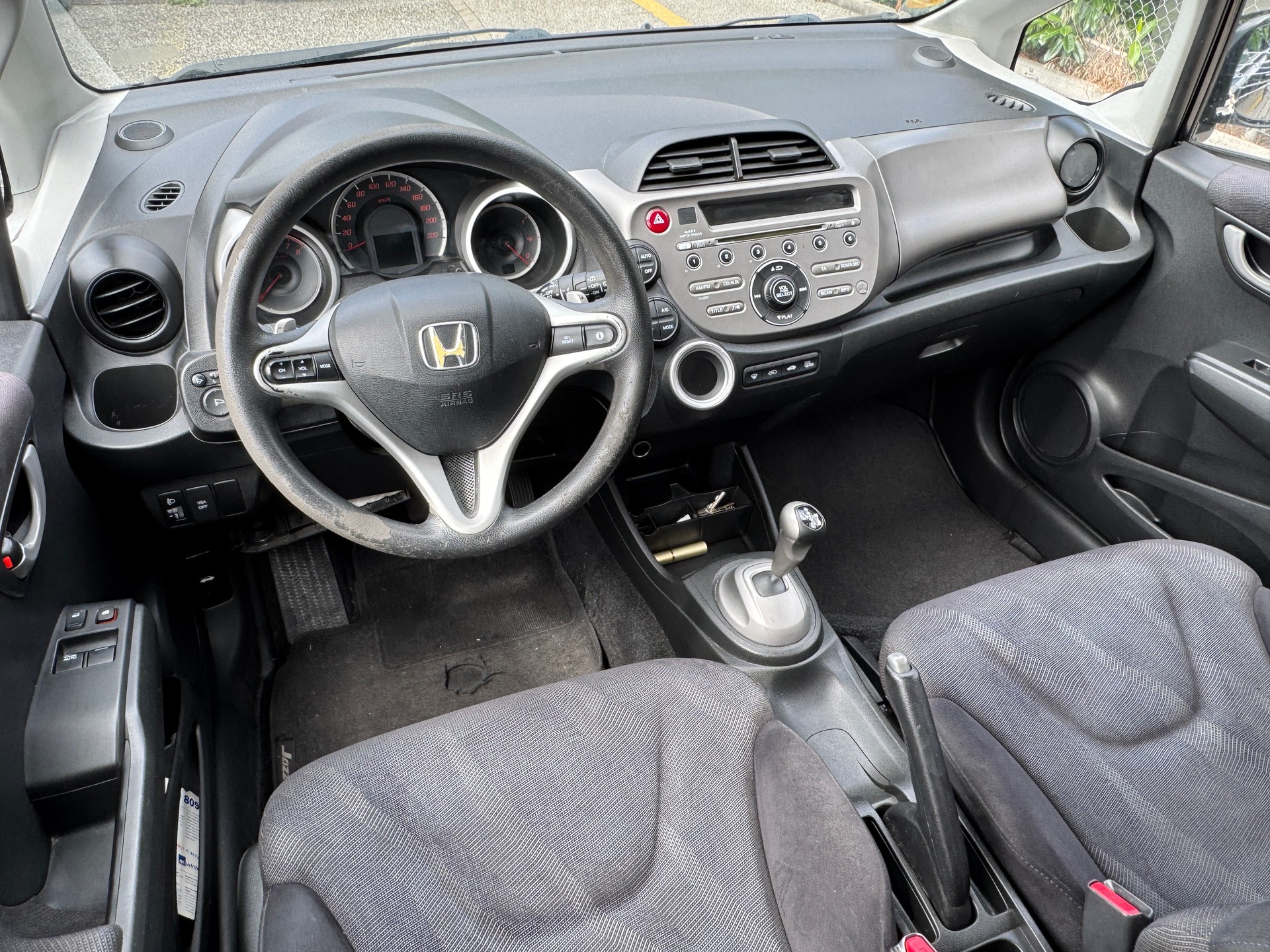 HONDA Jazz 1.4i Comfort i-Shift-image-10