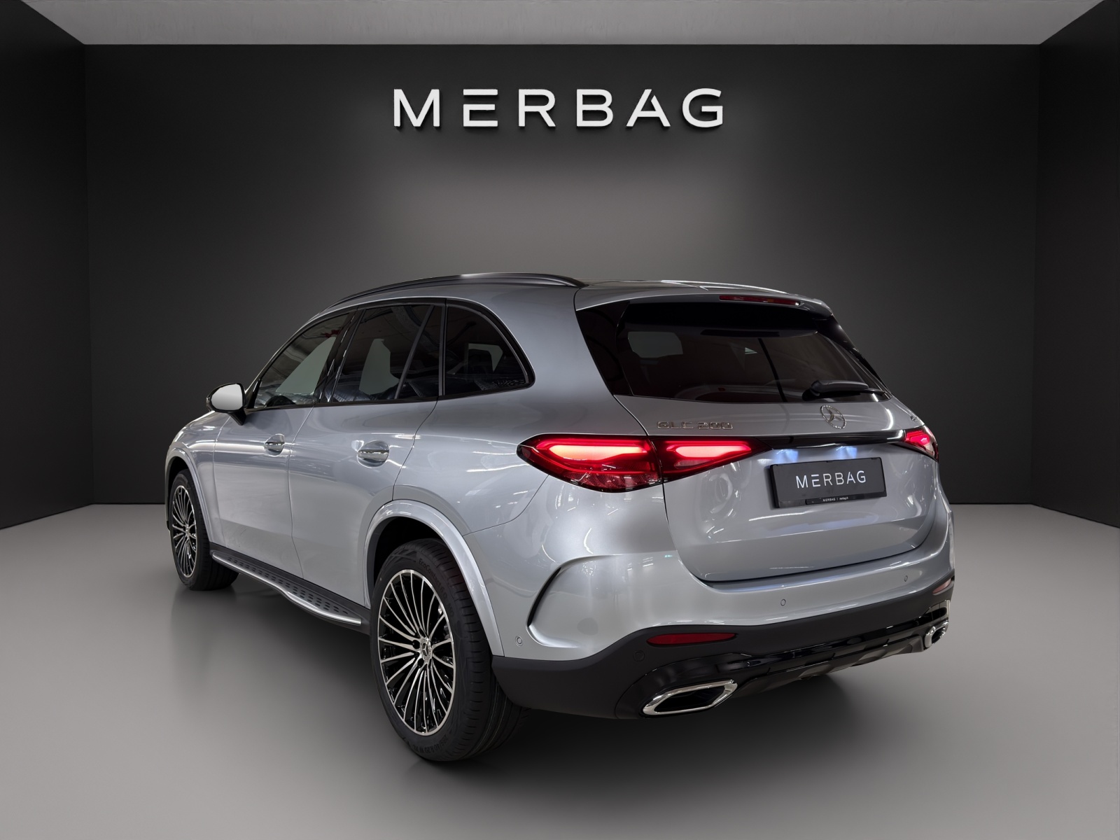 MERCEDES-BENZ GLC 200 4Matic 9G-Tronic-image-4