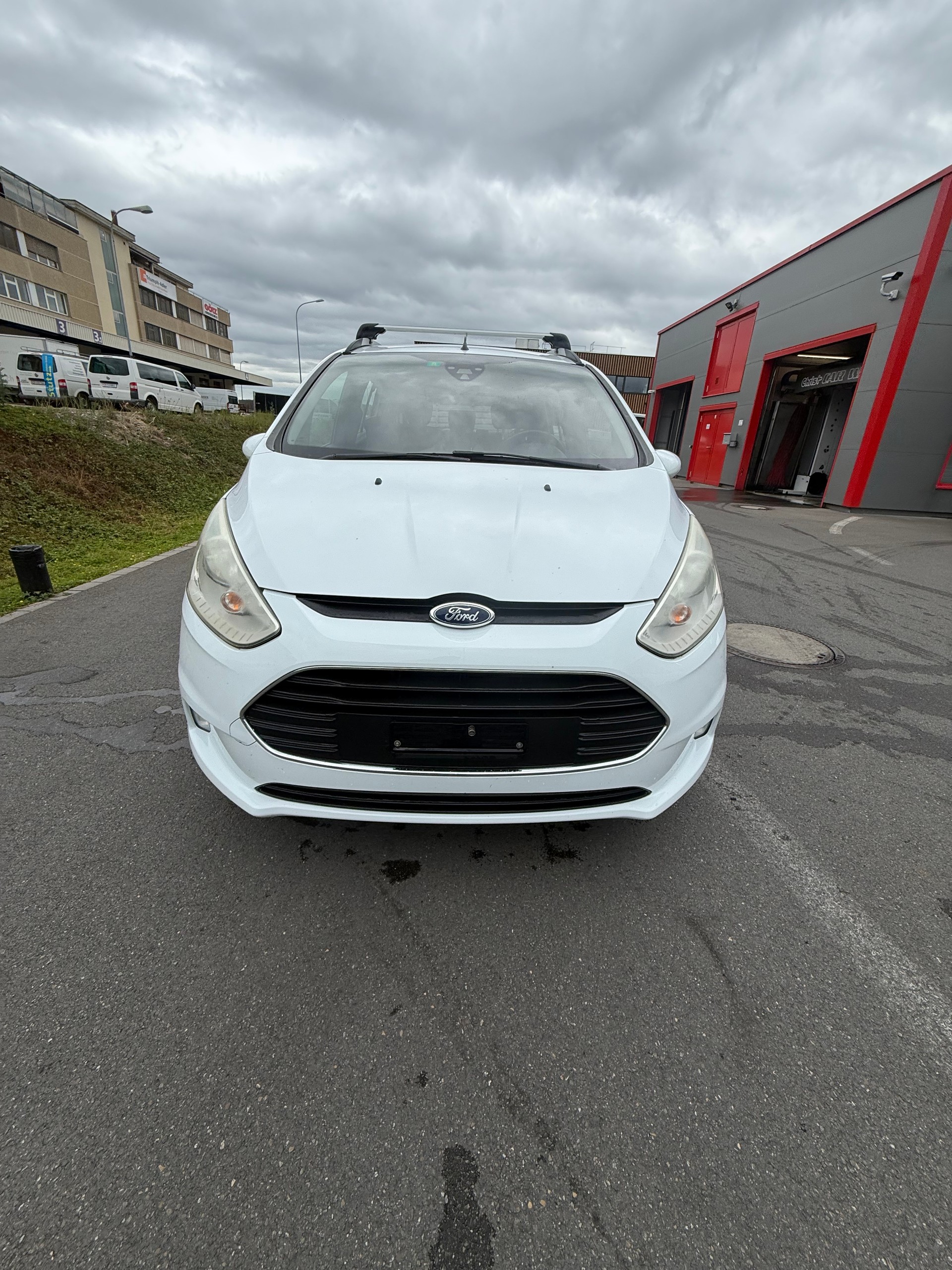 FORD B-Max 1.0 SCTi Trend-image-13