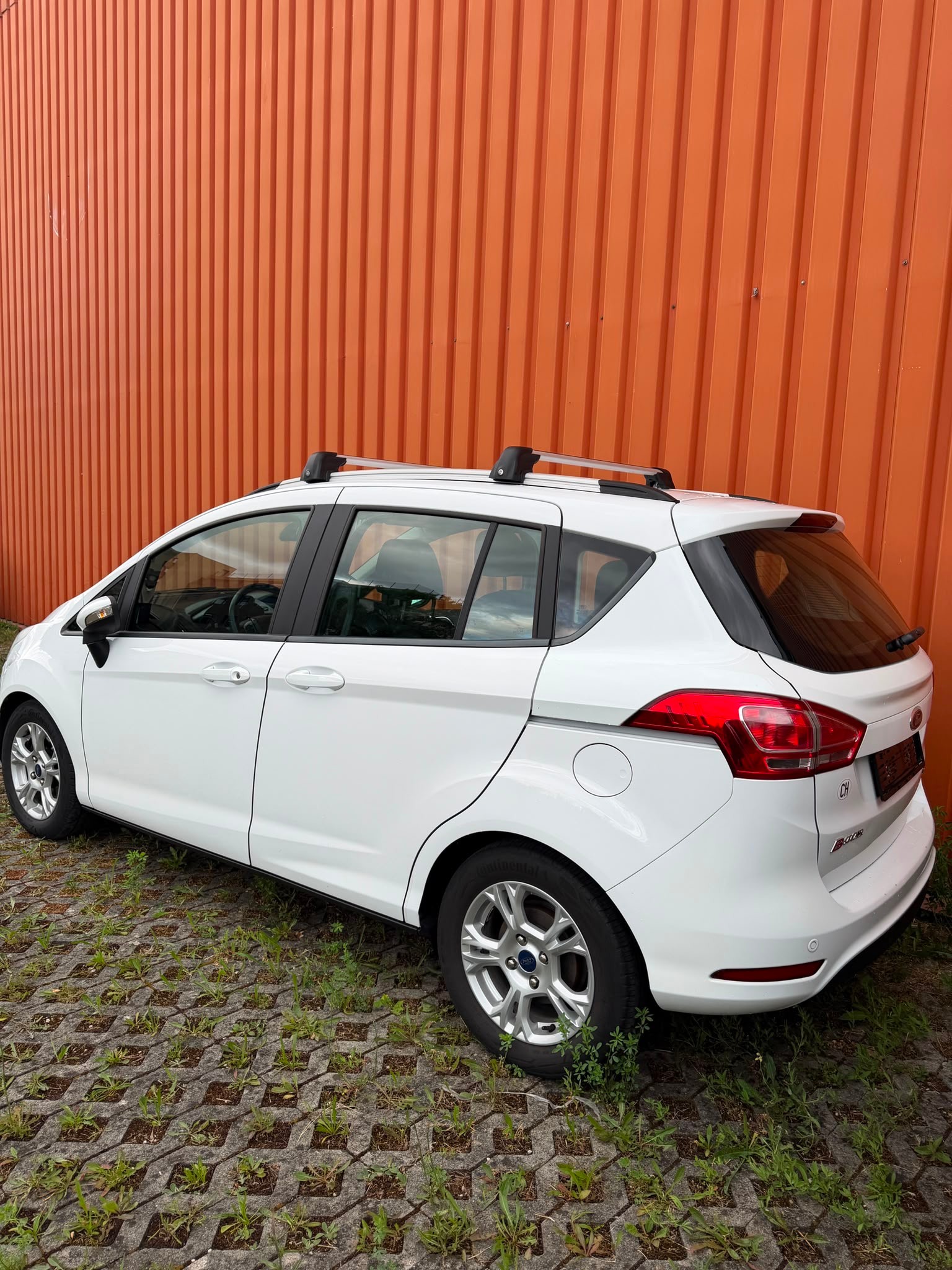 FORD B-Max 1.0 SCTi Trend-image-2