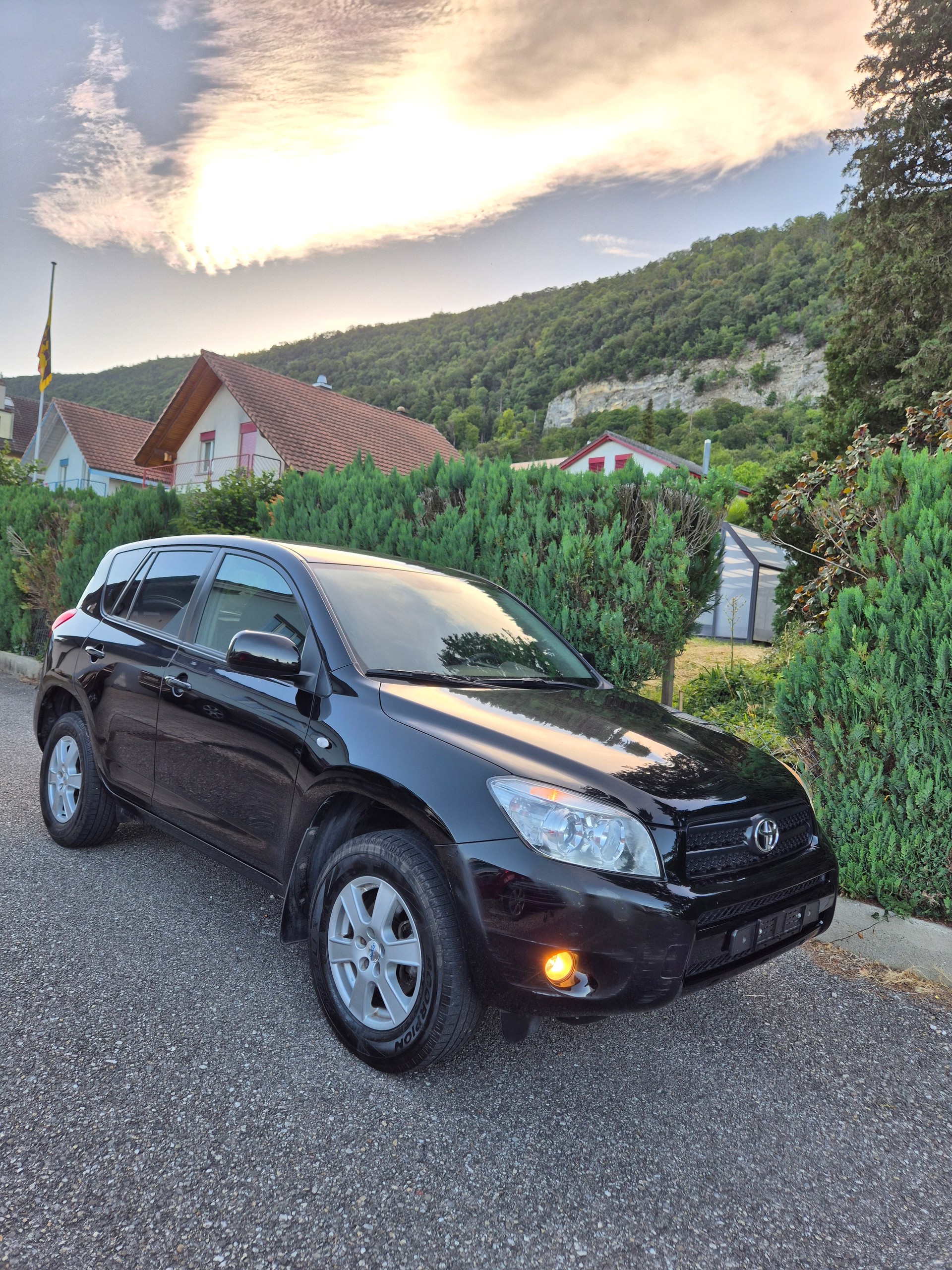 TOYOTA RAV-4 2.0 16V Linea Luna-image-2