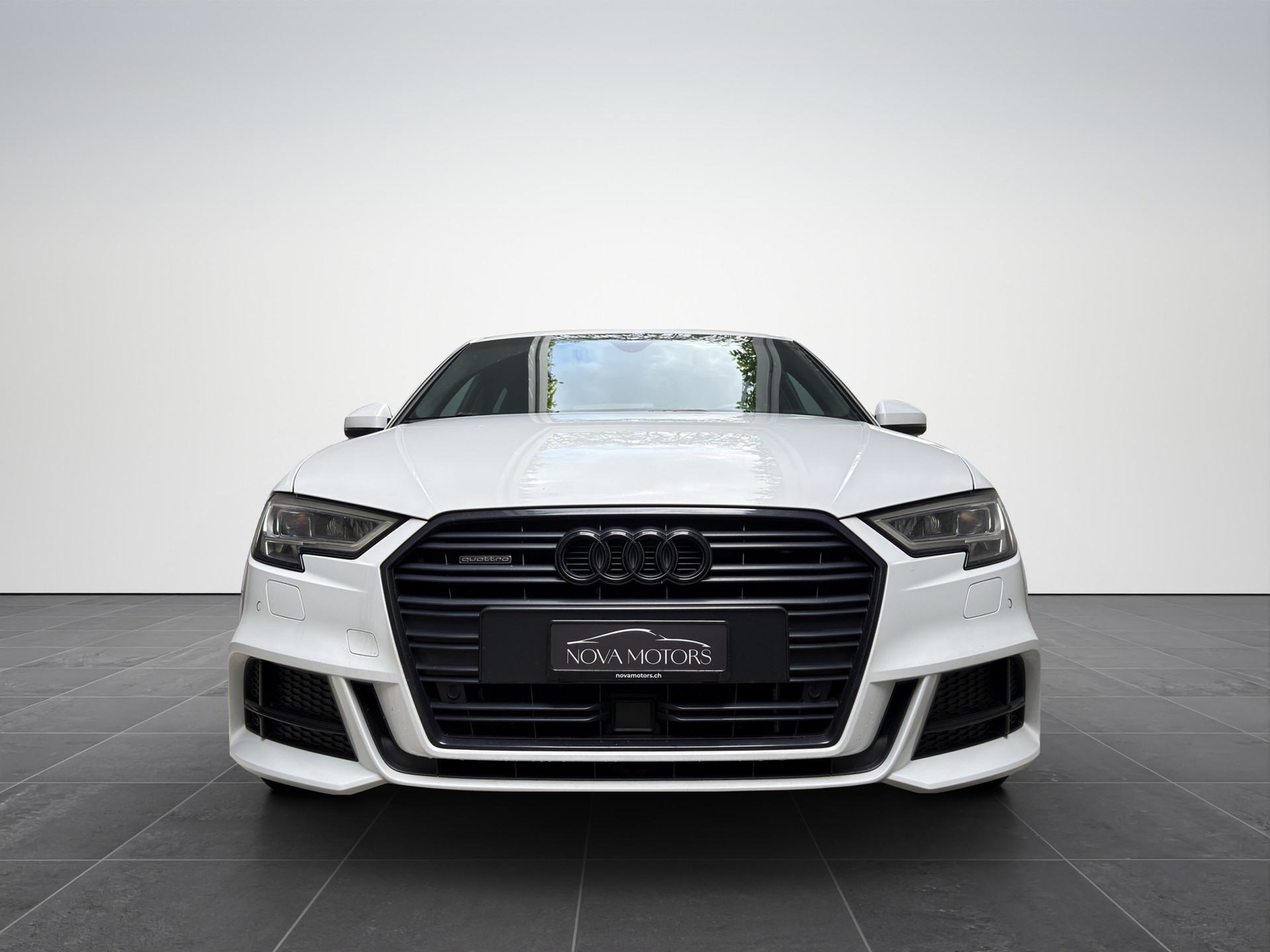 AUDI A3 Sportback 40 TFSI Sport quattro S-tronic-image-1