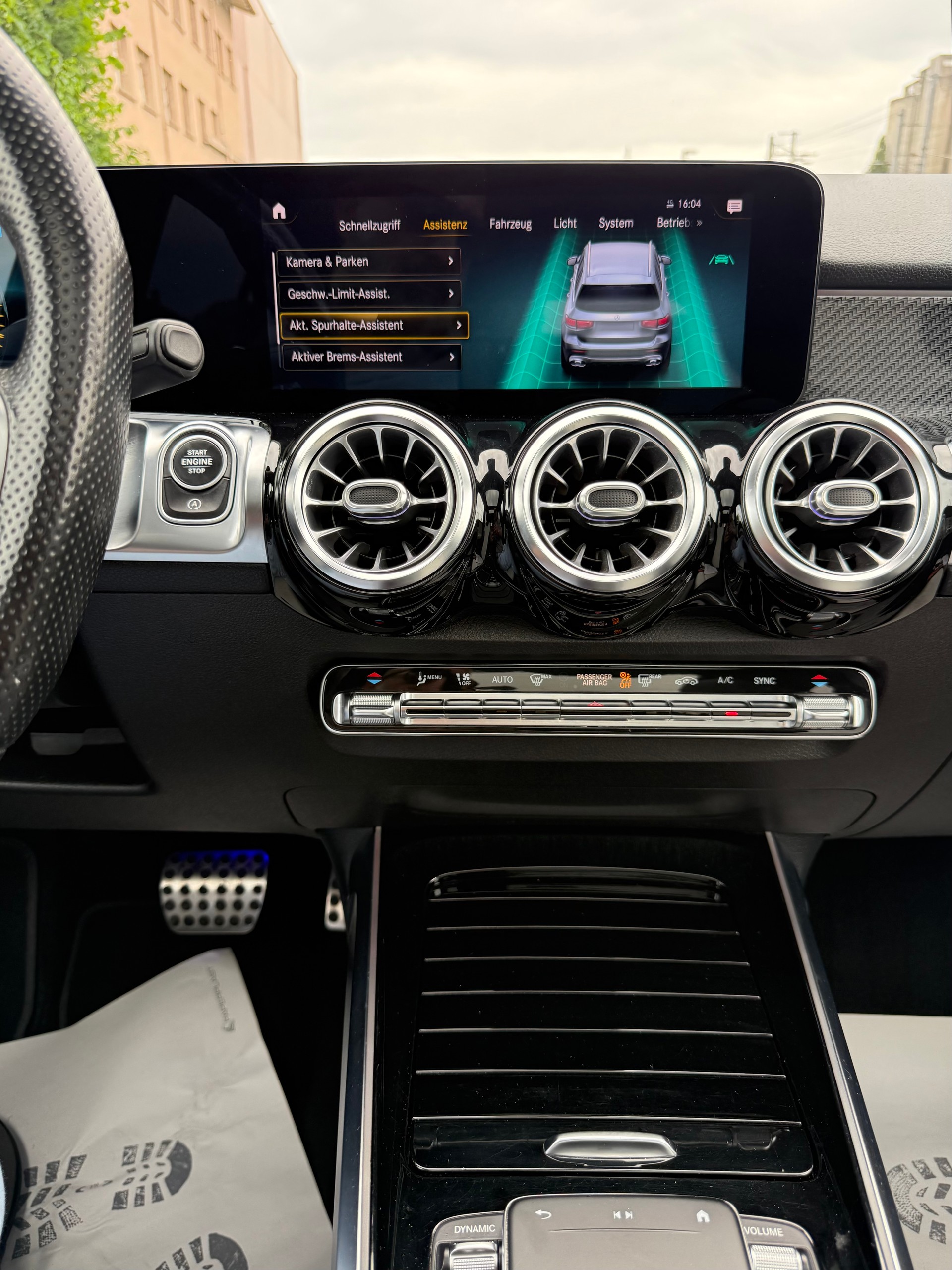 MERCEDES-BENZ GLB 35 AMG 4Matic 8G-Tronic-image-7