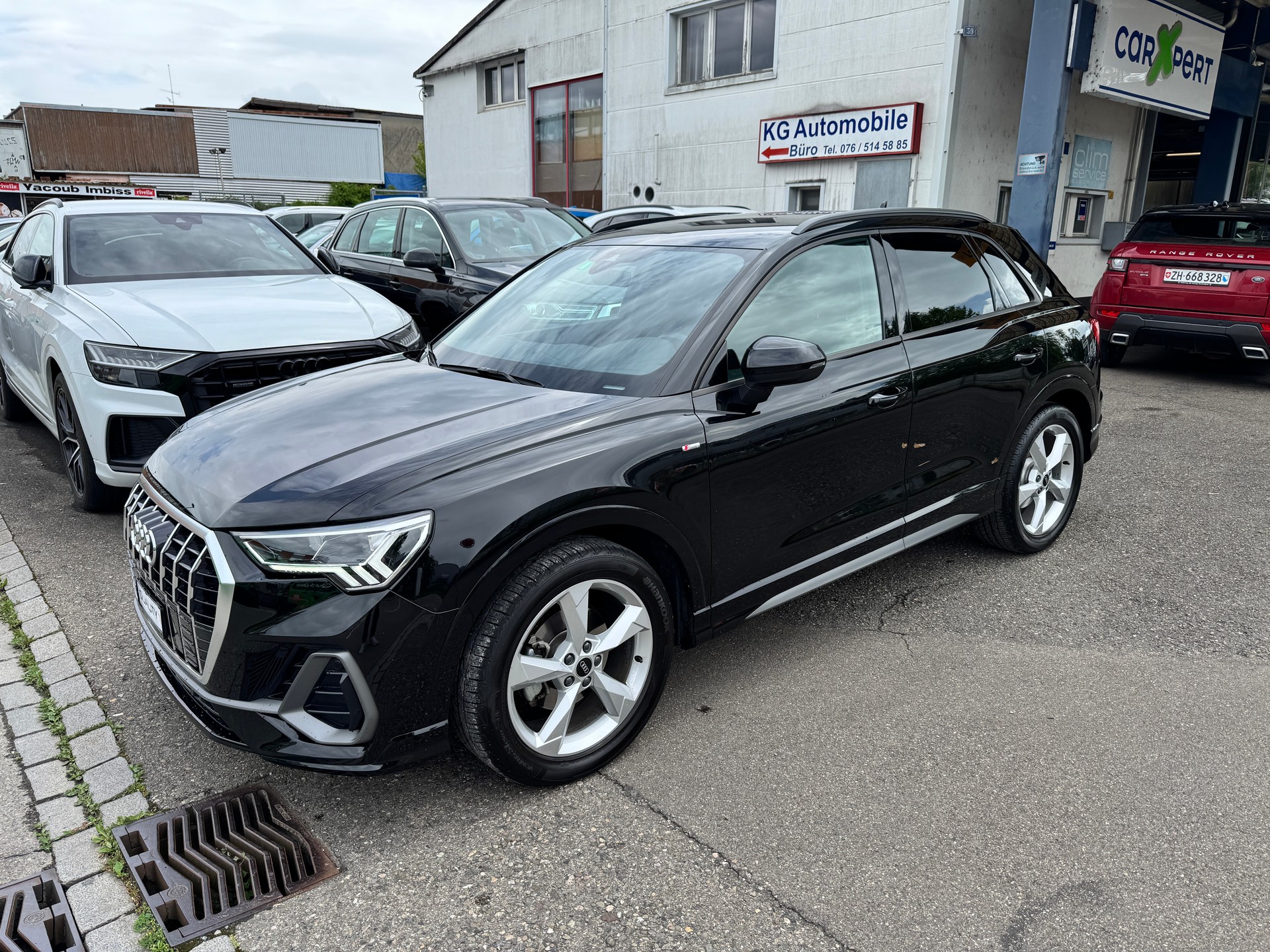 AUDI Q3 35 TFSI S line Attraction S-tronic-image-0