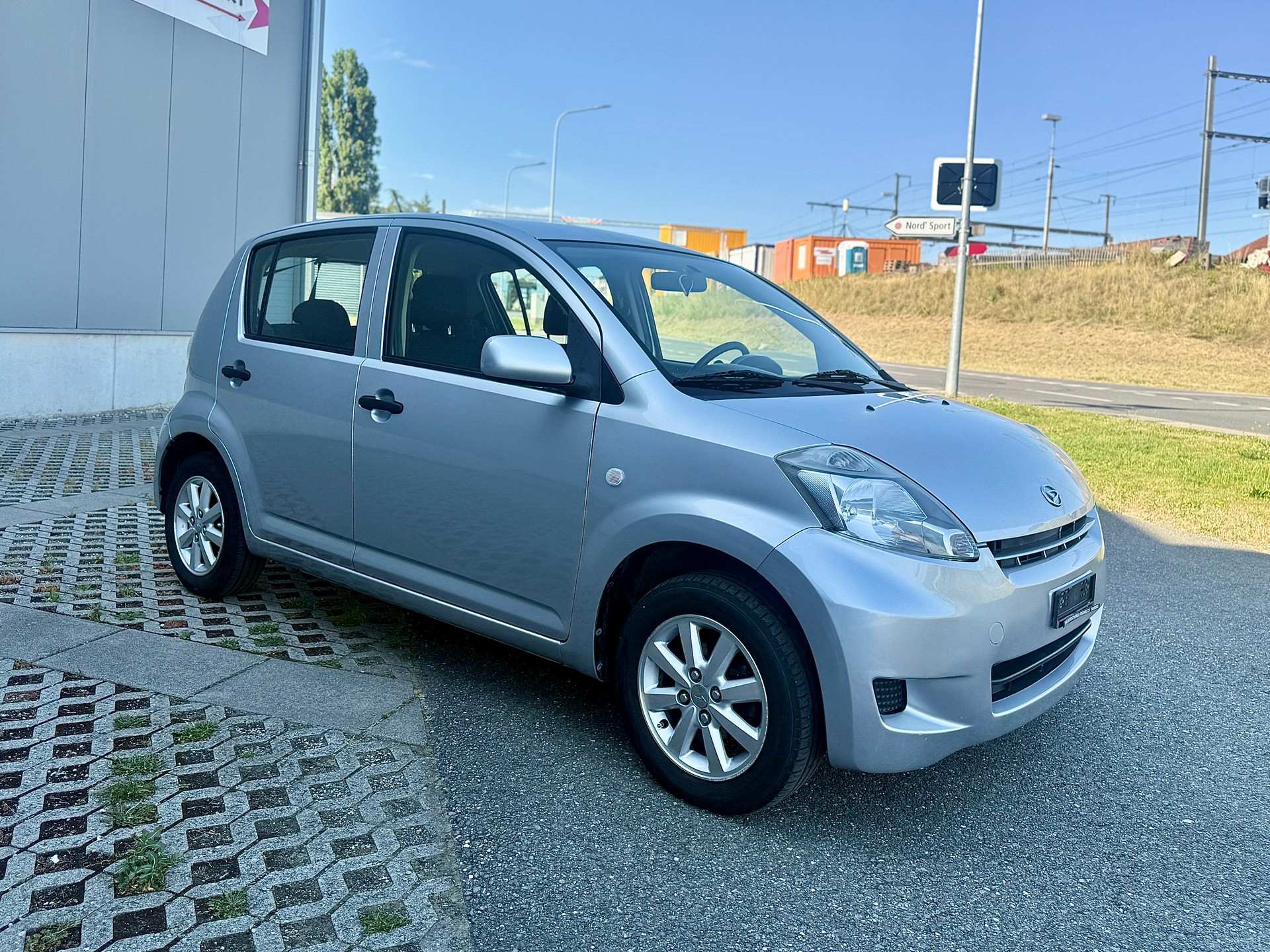 DAIHATSU Sirion 1.0 eco-top-image-5
