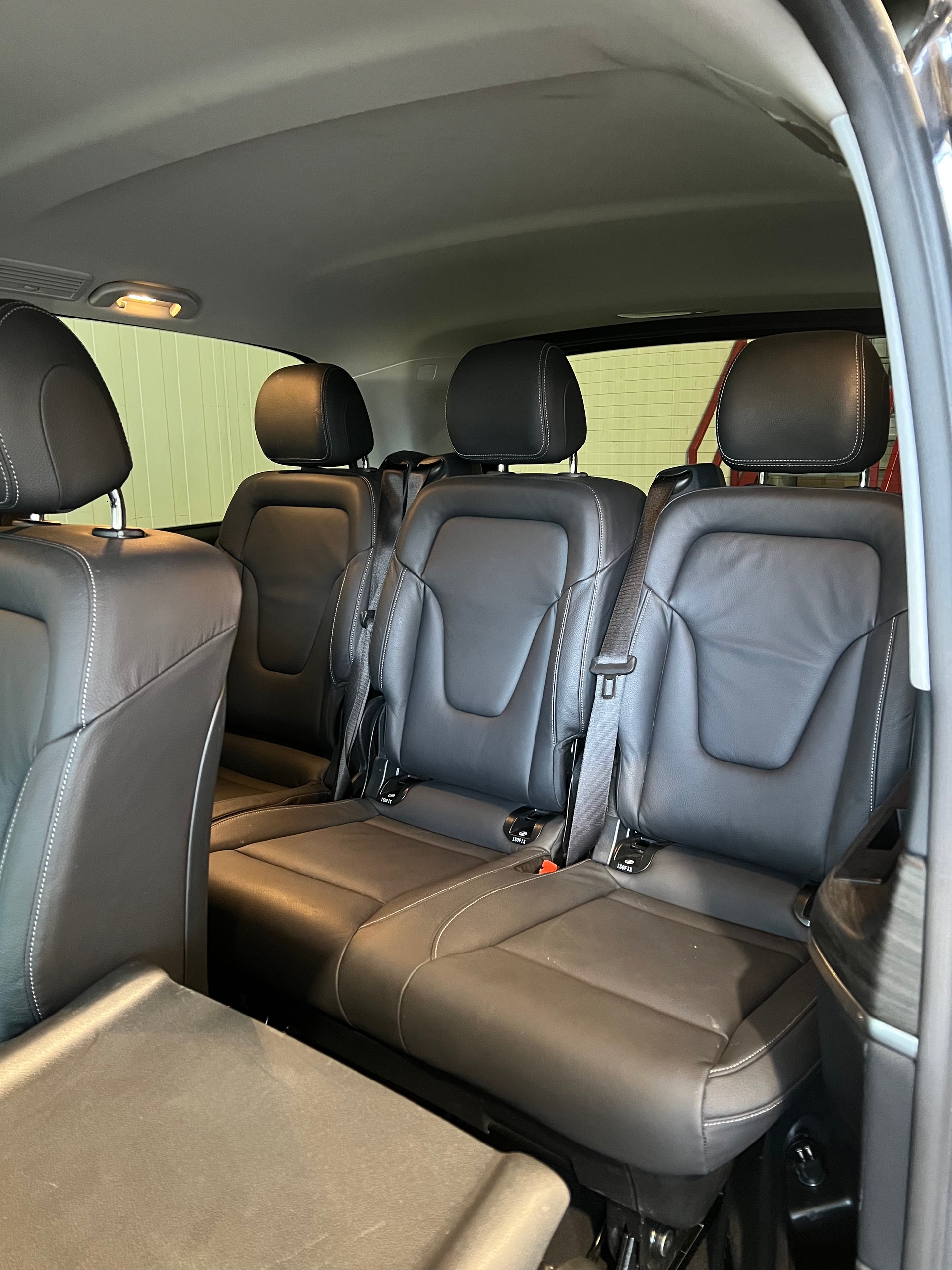 MERCEDES-BENZ V 250 d lang 4Matic 9G-Tronic-image-15