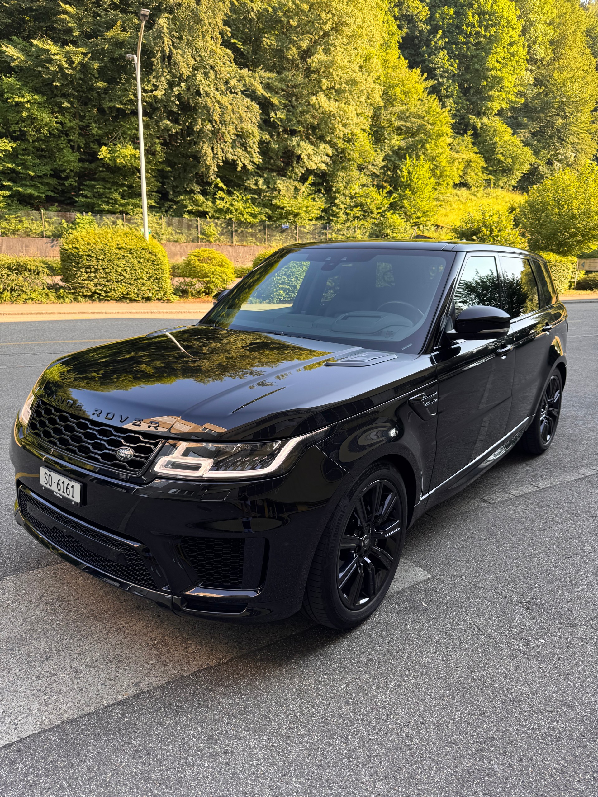 LAND ROVER 3.0 I6 HST P400-image-0