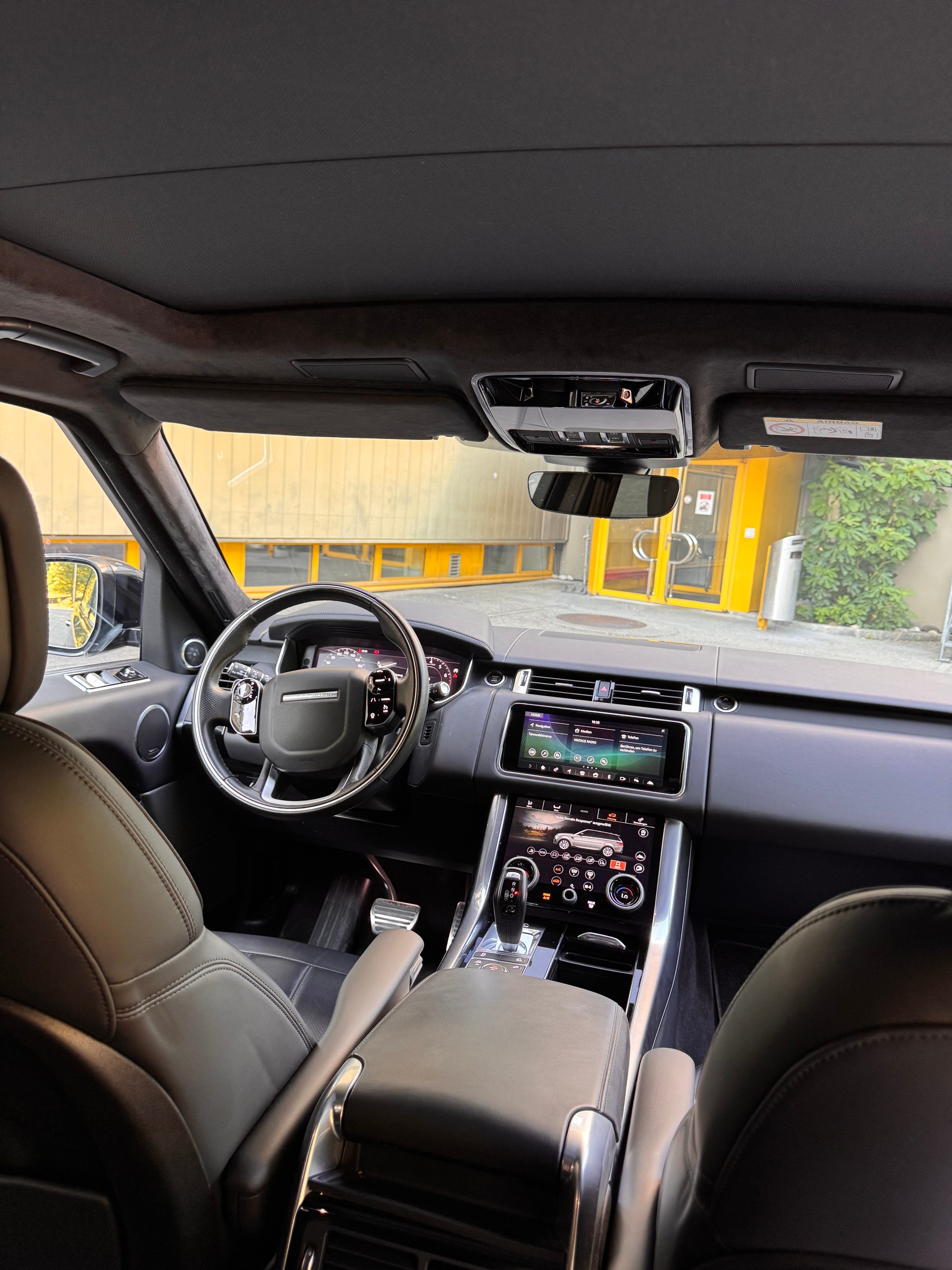 LAND ROVER 3.0 I6 HST P400-image-3