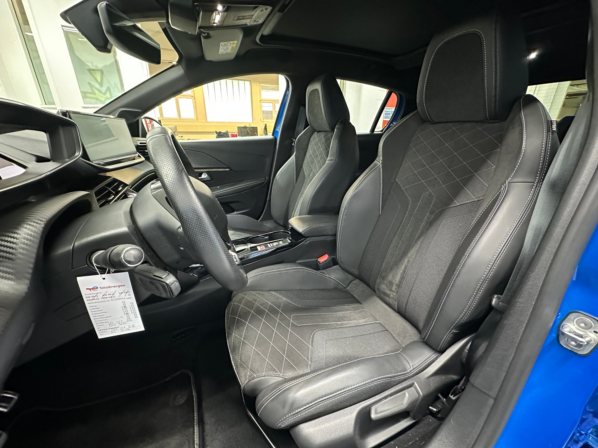 PEUGEOT 208 Elektrik GT Pack-image-7