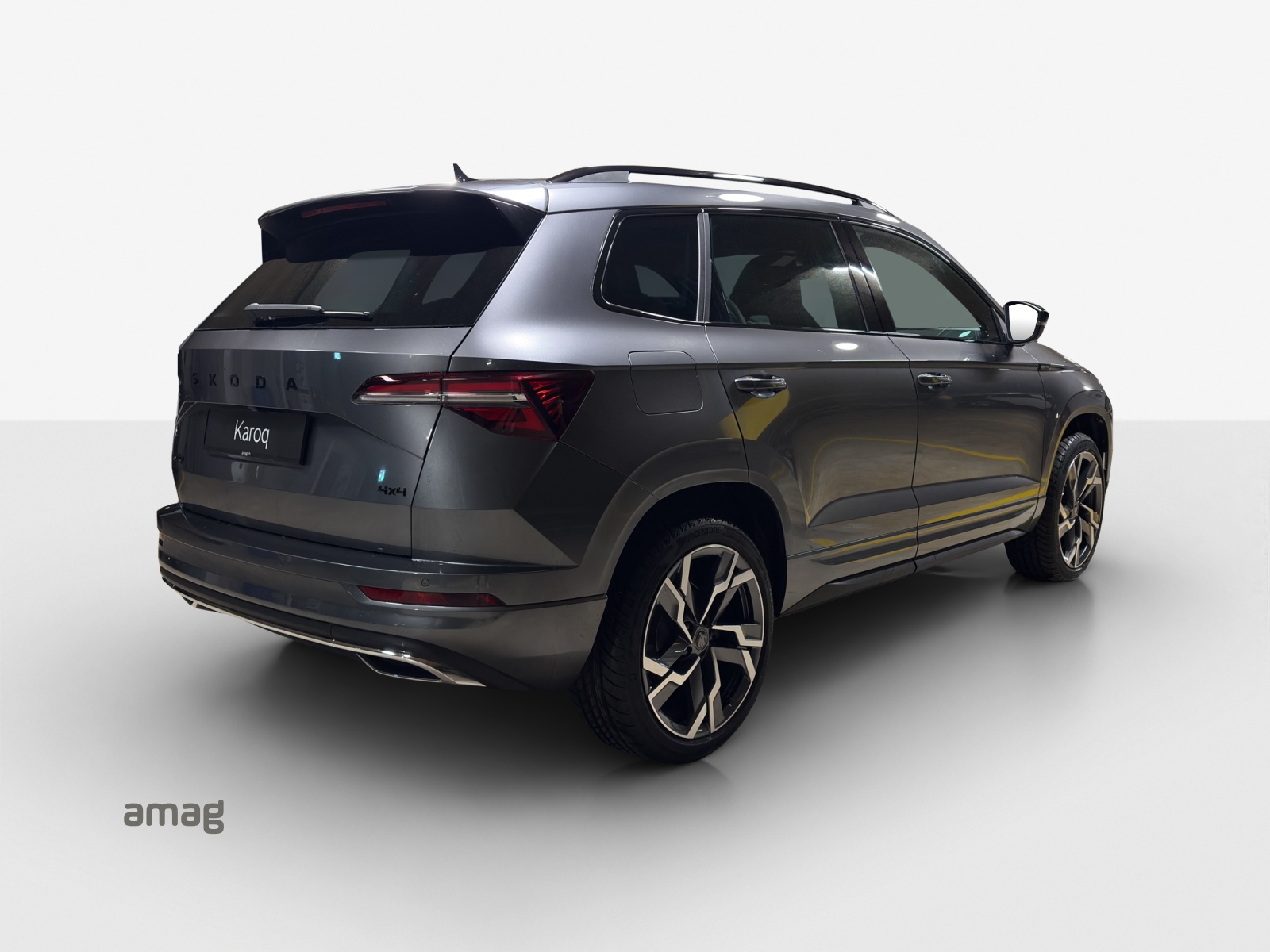 SKODA Karoq 2.0 TSI SportLine 4x4 DSG-image-4