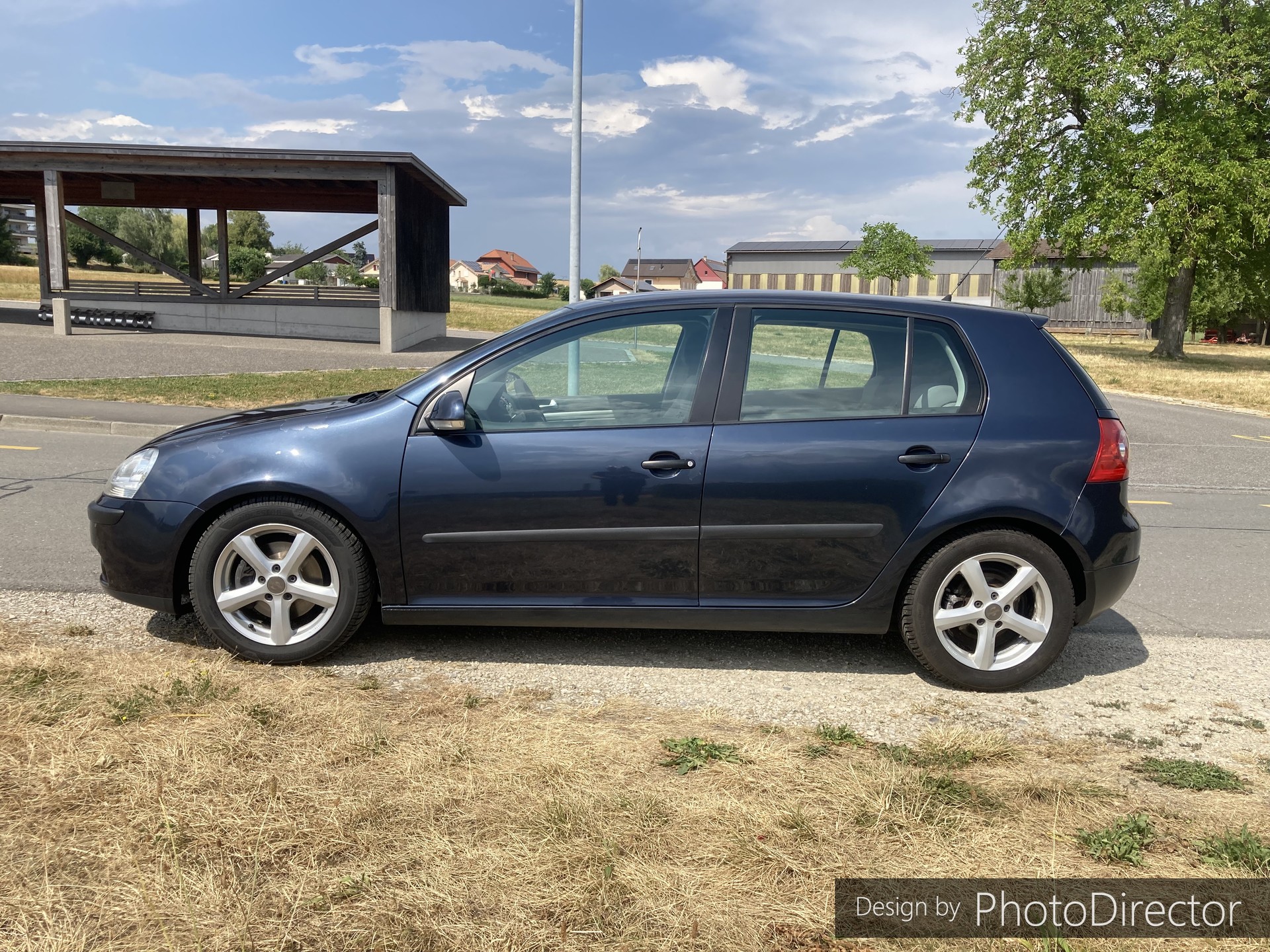 VW Golf 2.0 FSI Comfortline-image-2
