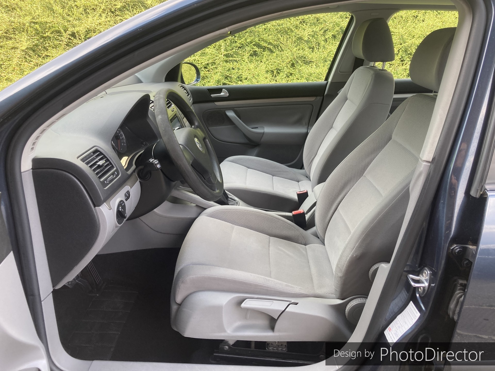 VW Golf 2.0 FSI Comfortline-image-4