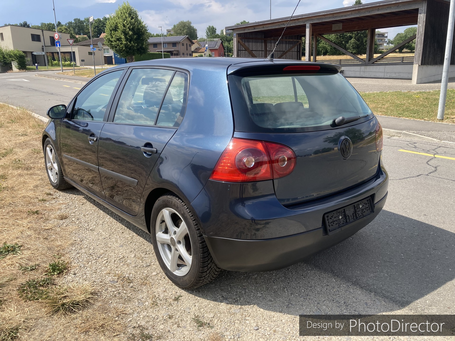 VW Golf 2.0 FSI Comfortline-image-15