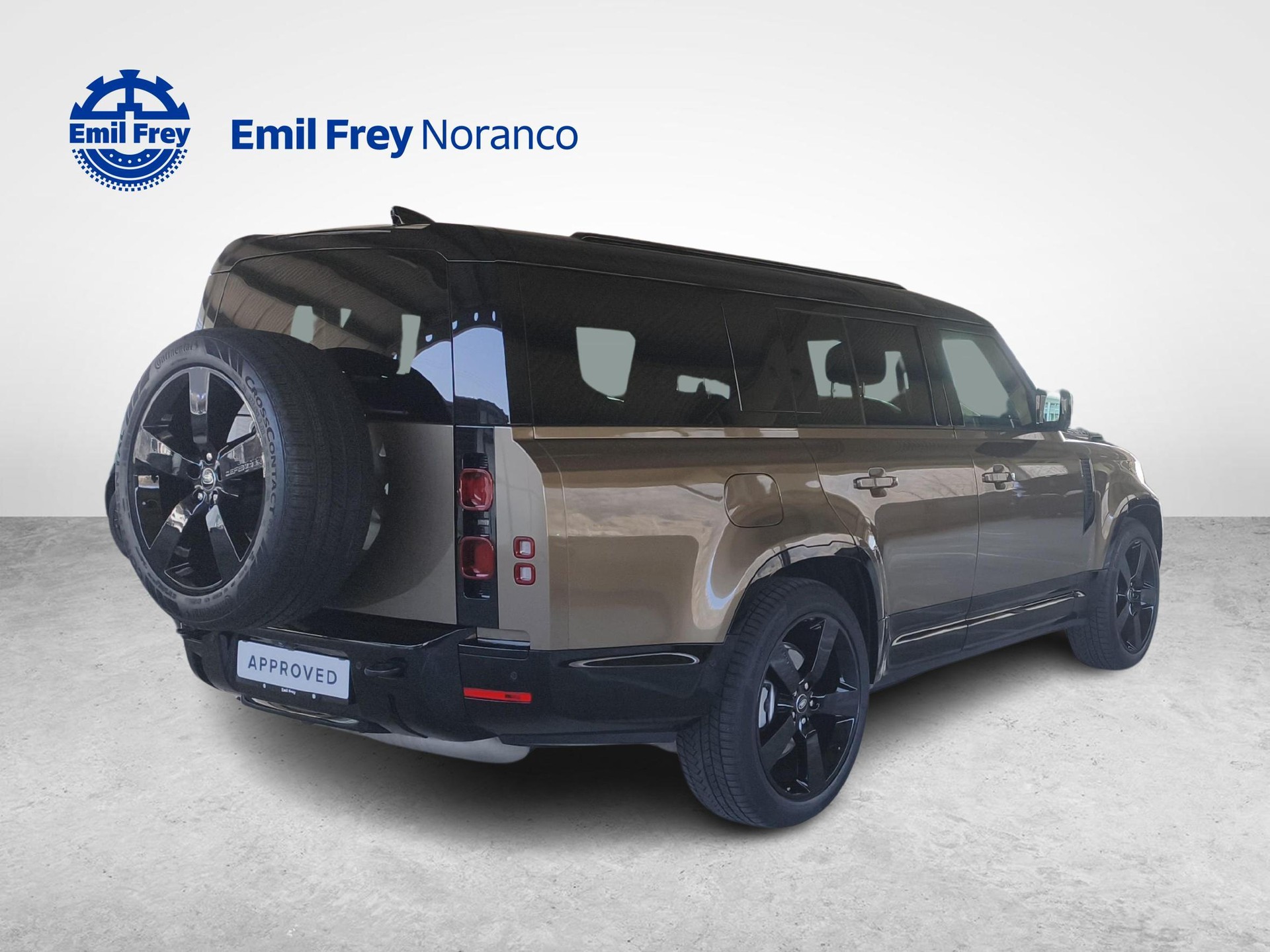 LAND ROVER Defender 130 3.0 D I6 300 X-Dynamic HSE - Sevizi e pneumatici invernali inclusi-image-4