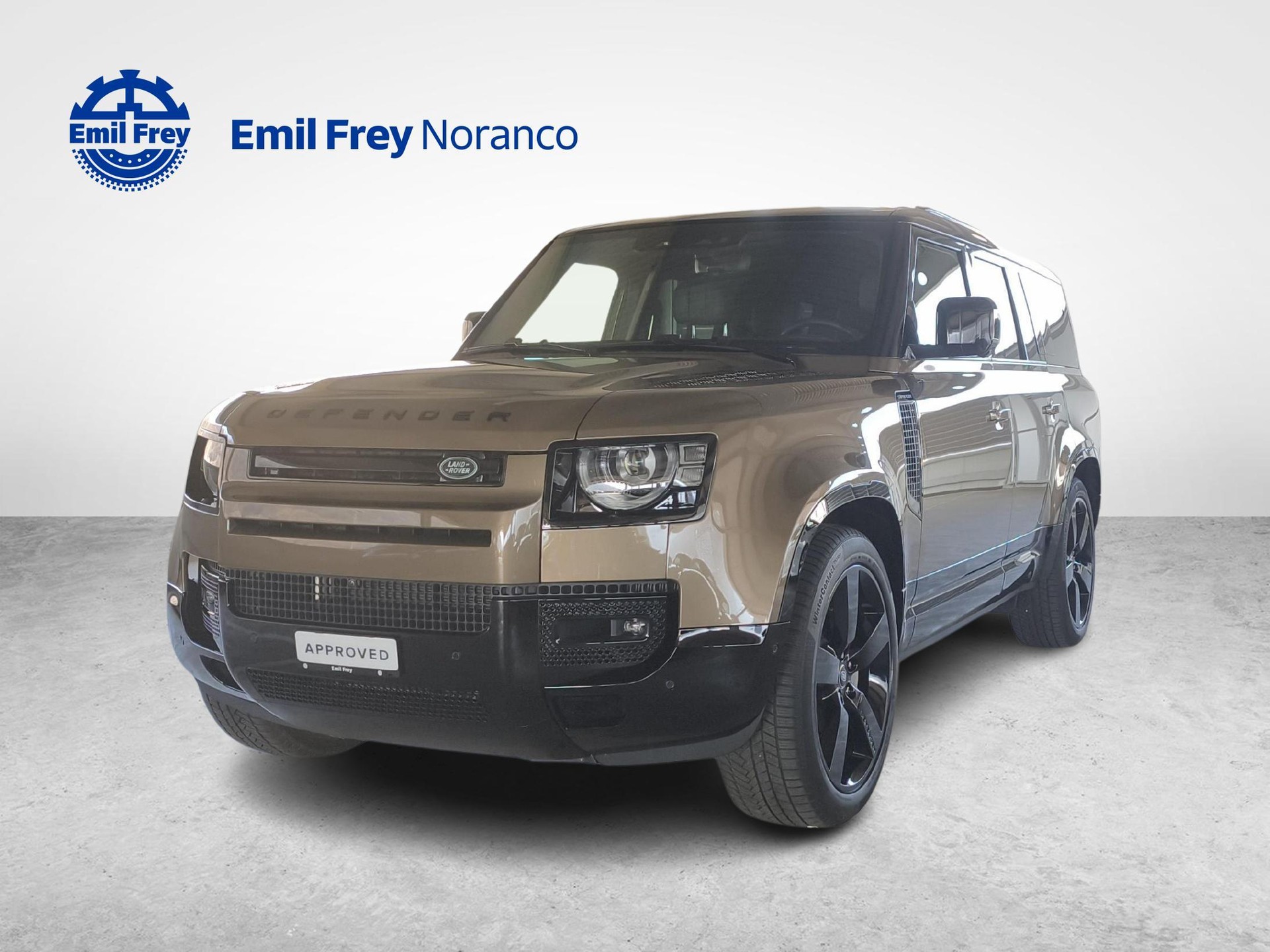 LAND ROVER Defender 130 3.0 D I6 300 X-Dynamic HSE - Sevizi e pneumatici invernali inclusi-image-0