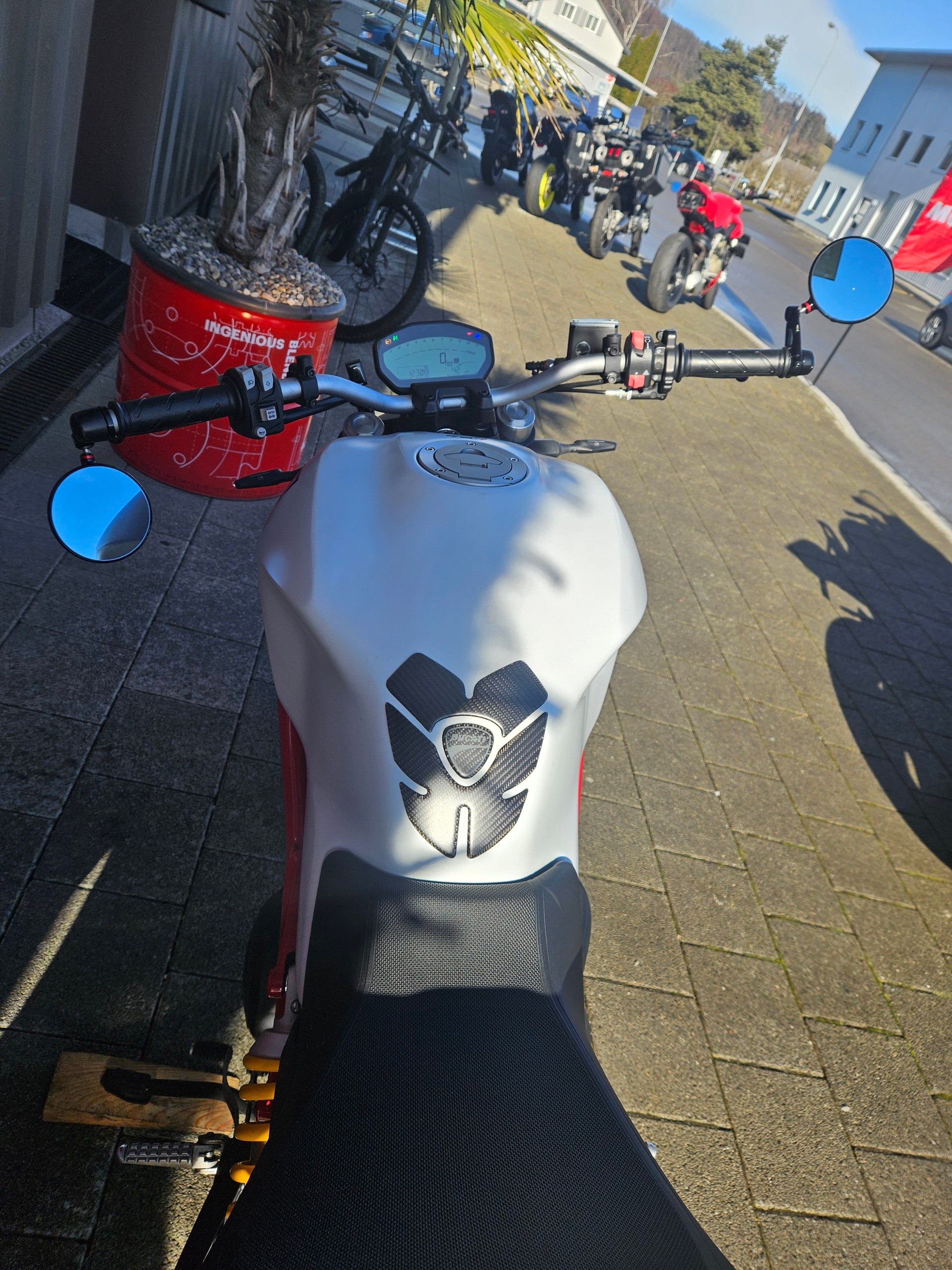 DUCATI Monster 797-image-5