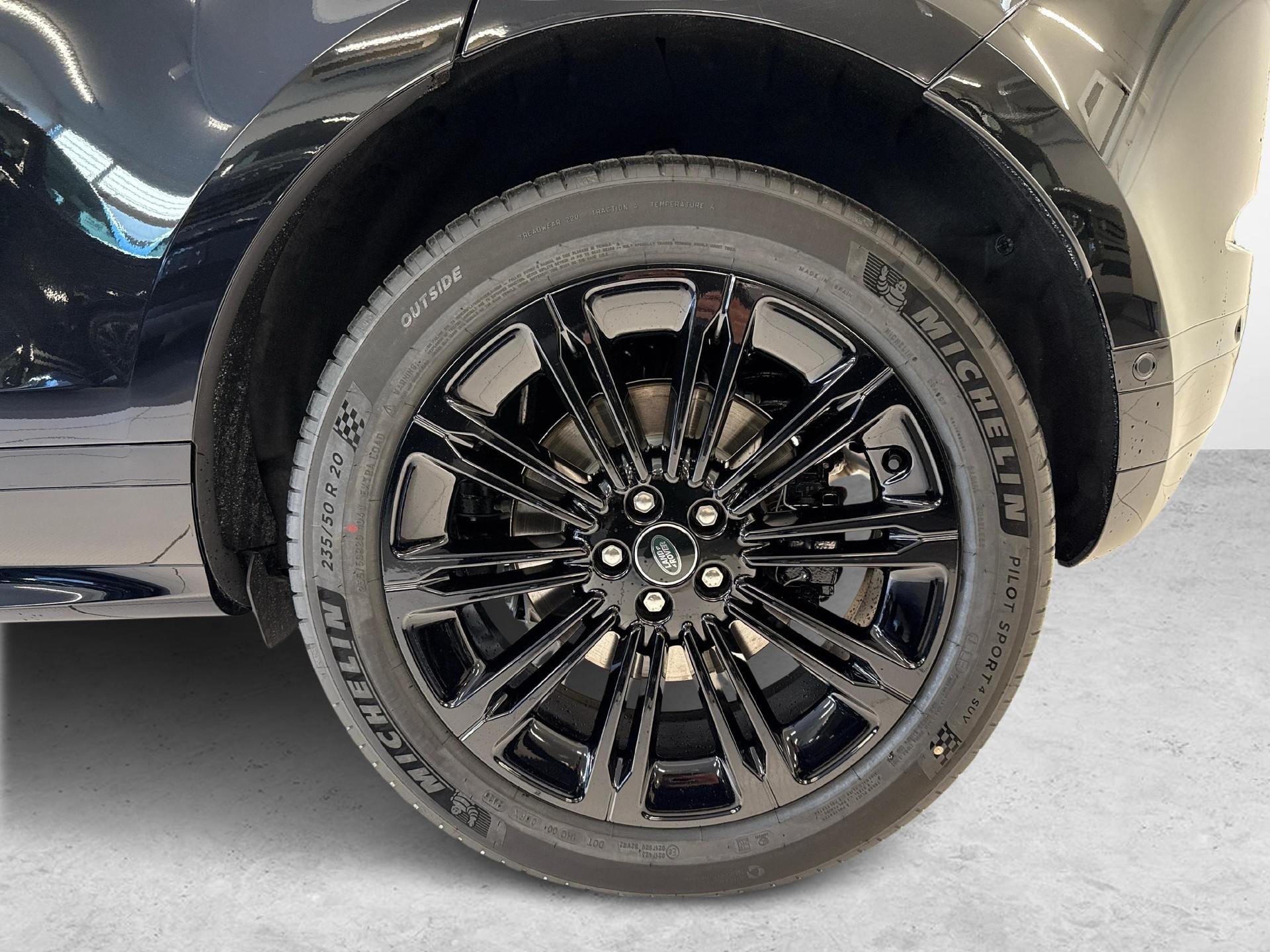 LAND ROVER Range Rover Evoque 1.5 T 270e Autobiography-image-16