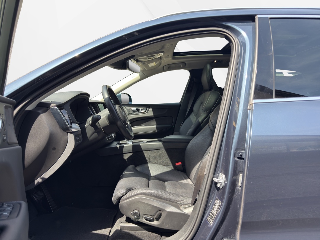 VOLVO XC60 T8 eAWD Inscription Geartronic-image-8