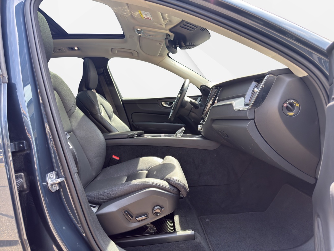 VOLVO XC60 T8 eAWD Inscription Geartronic-image-11