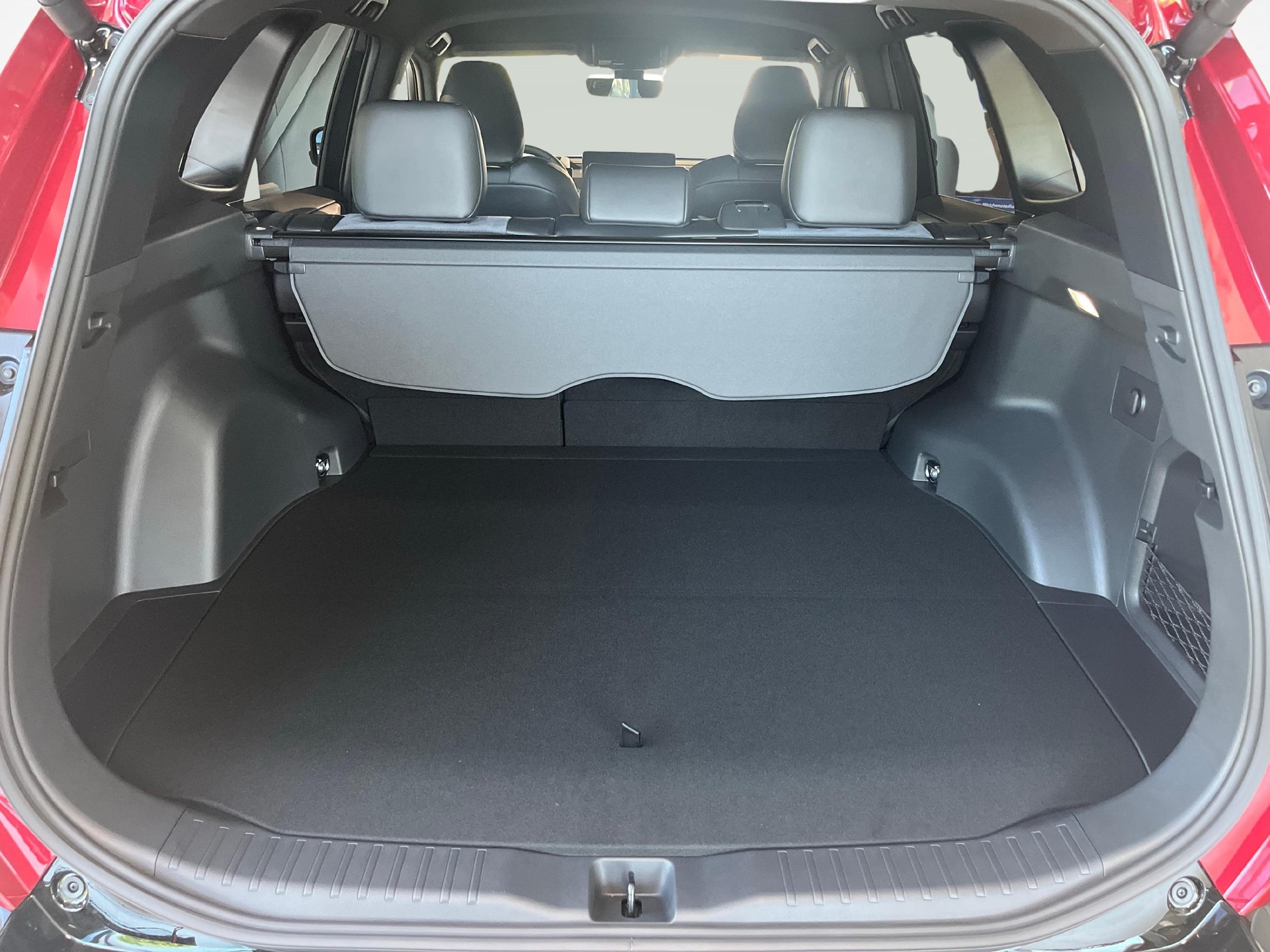 TOYOTA RAV4 2.5 Plug-In-Hybrid Style-image-11