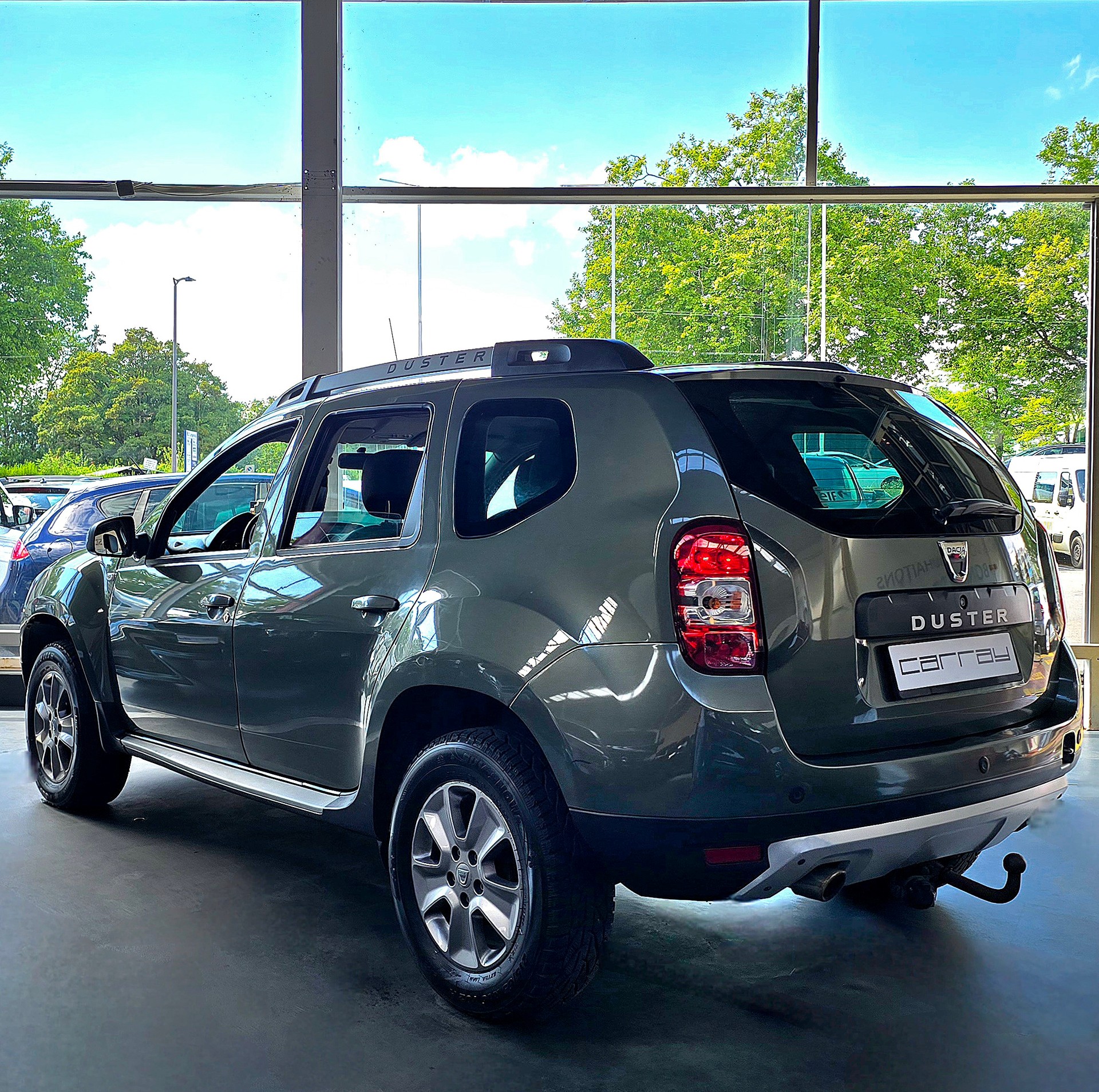 DACIA Duster 1.5 dCi Lauréate 4x4-image-4