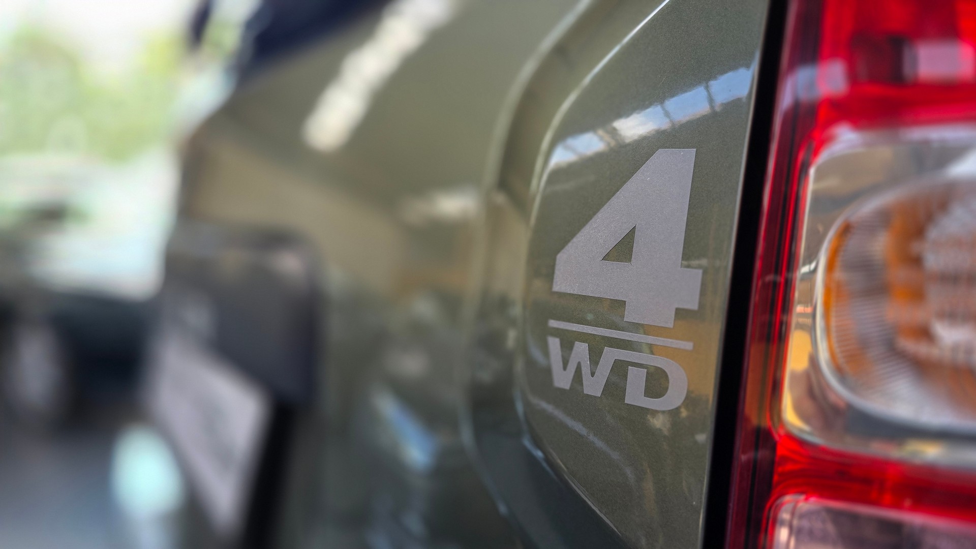 DACIA Duster 1.5 dCi Lauréate 4x4-image-18
