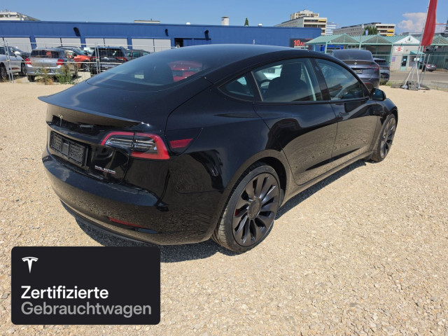 TESLA Model 3 Performance-image-6