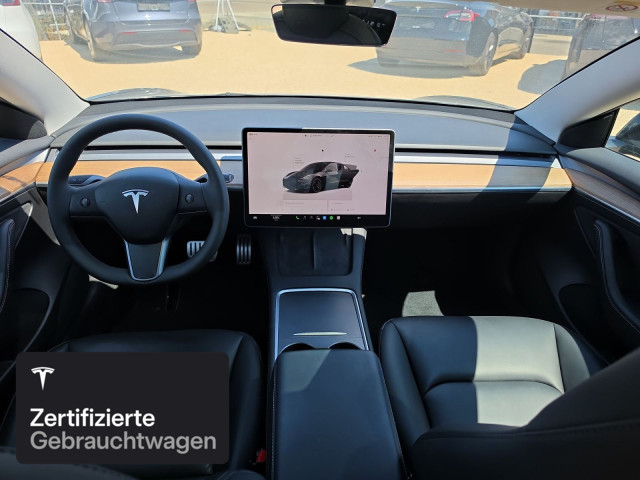 TESLA Model 3 Performance-image-8