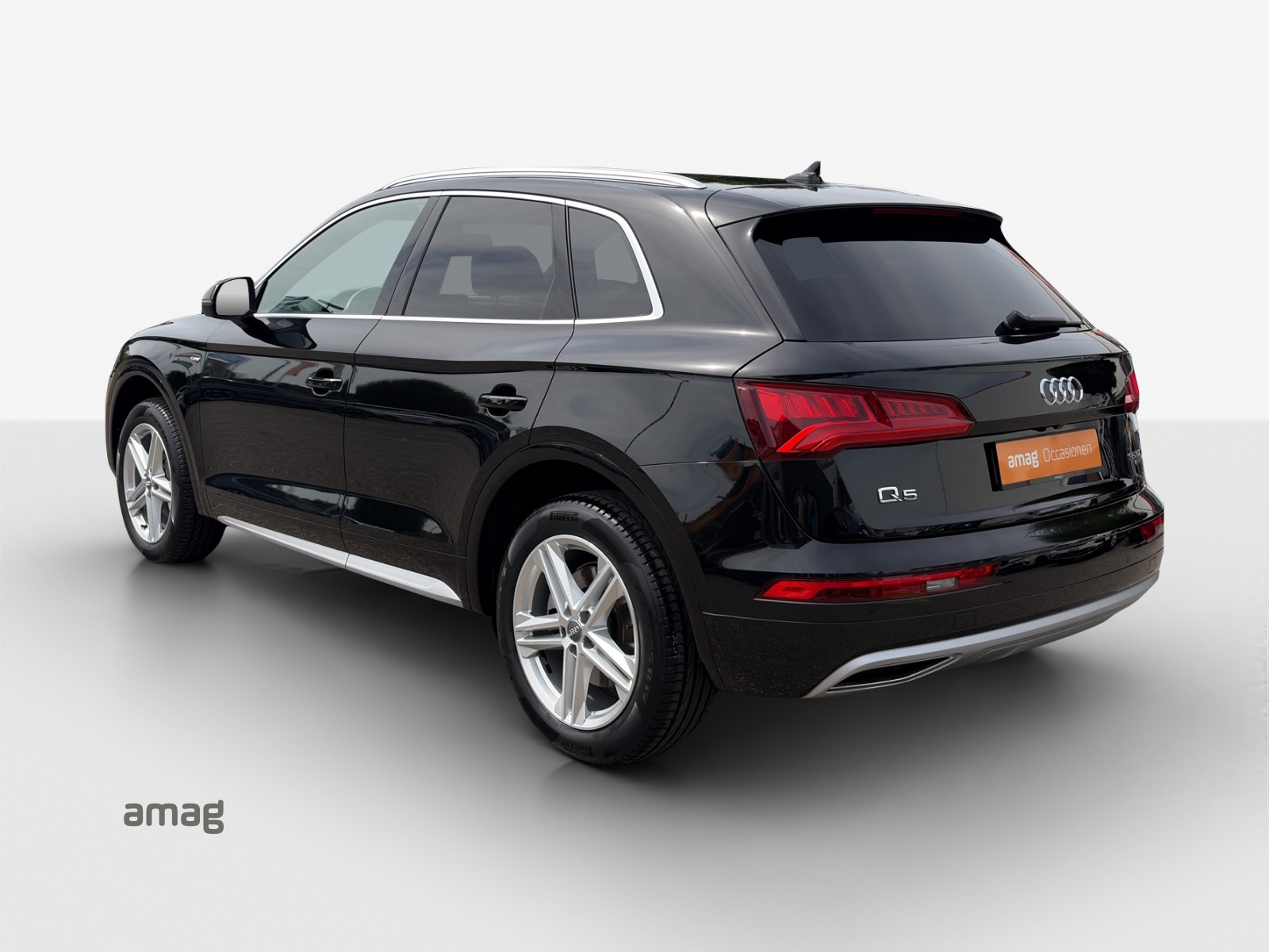 AUDI Q5 2.0 TDI sport quattro S-tronic-image-2