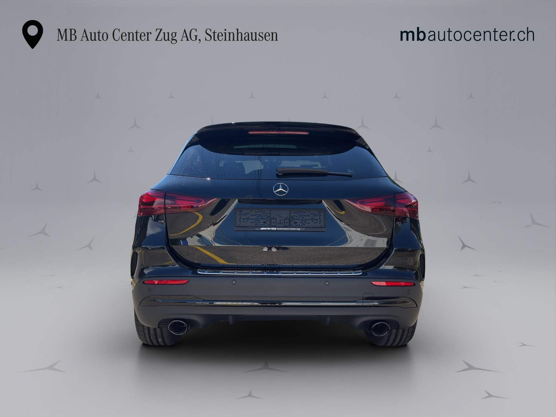 MERCEDES-BENZ GLA 35 AMG 4matic-image-4