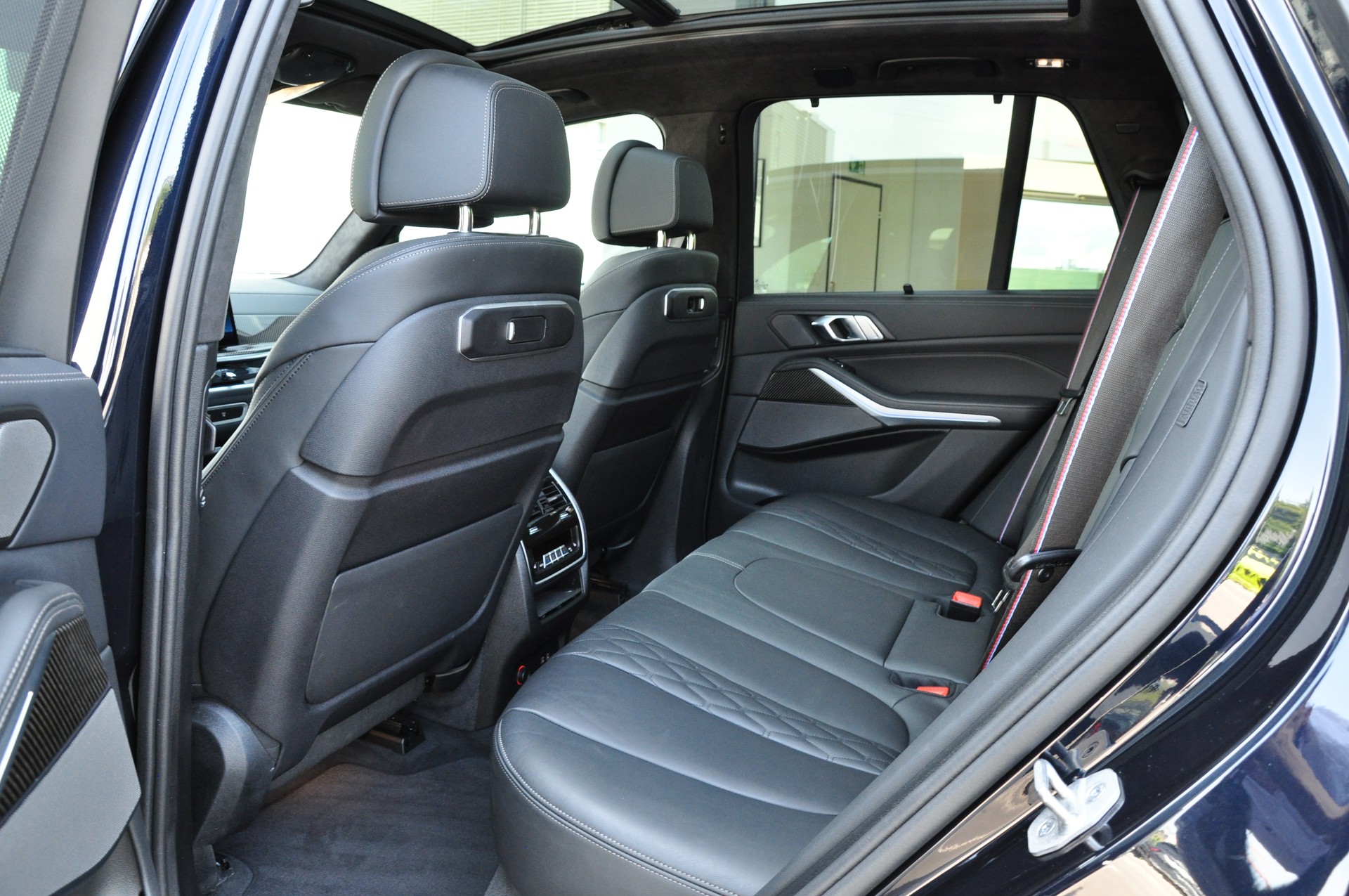 BMW X5 xDrive 48V 40d M Sport Pro Steptronic-image-15