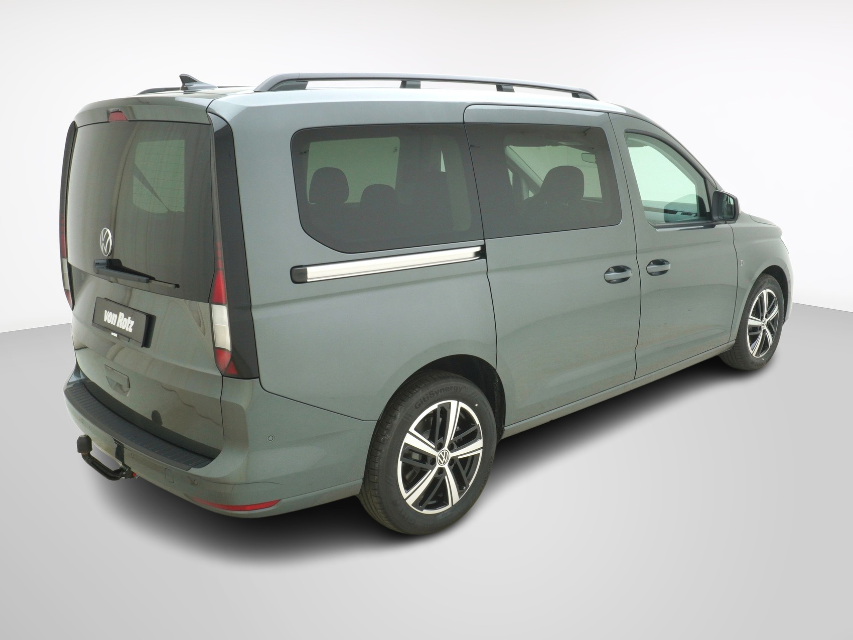 VW Caddy Maxi Outdoor 2.0 TDI 4Motion-image-5