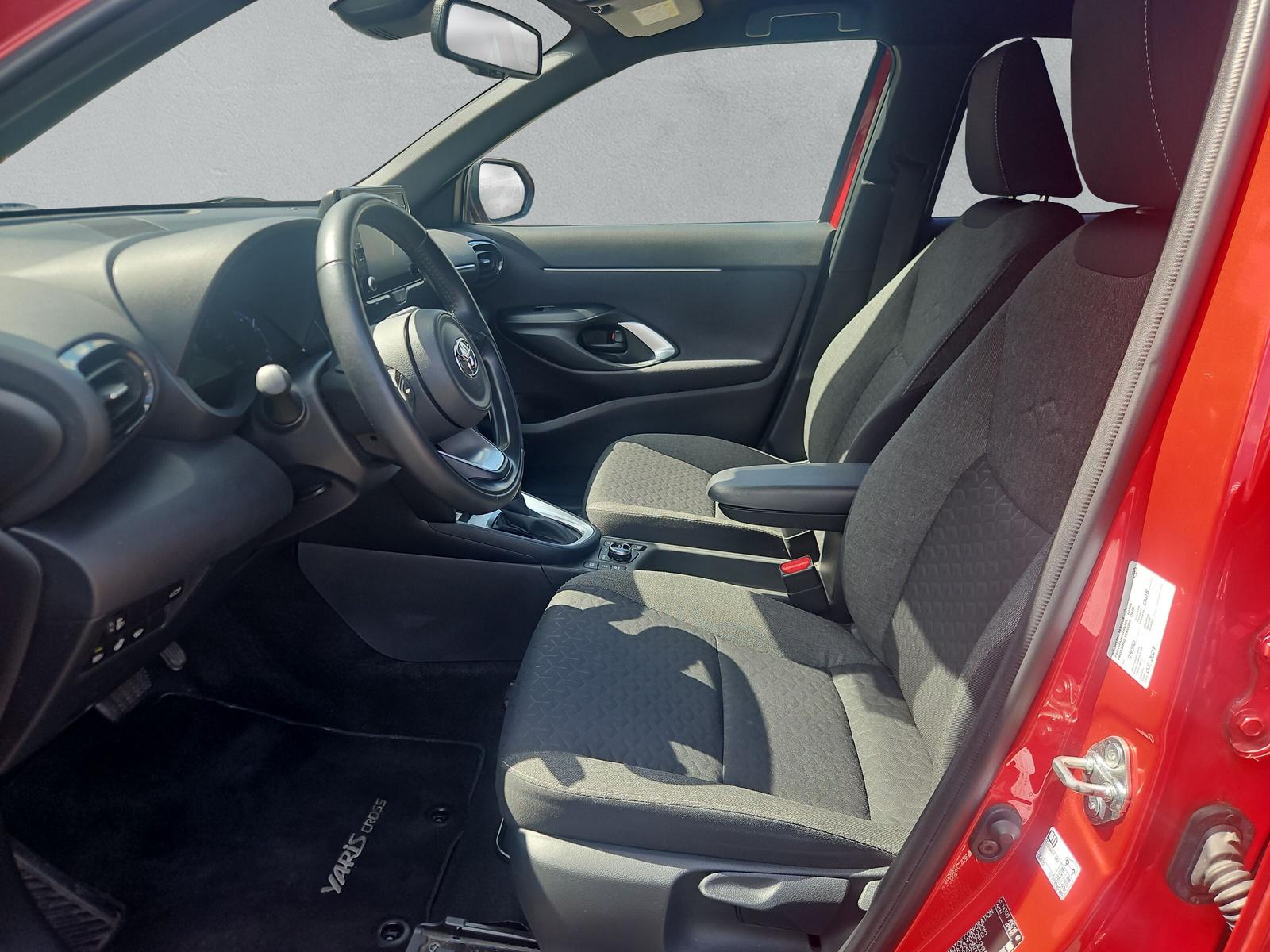 TOYOTA Yaris Cross 1.5 VVT-i HSD Trend AWD-i (CH)-image-11