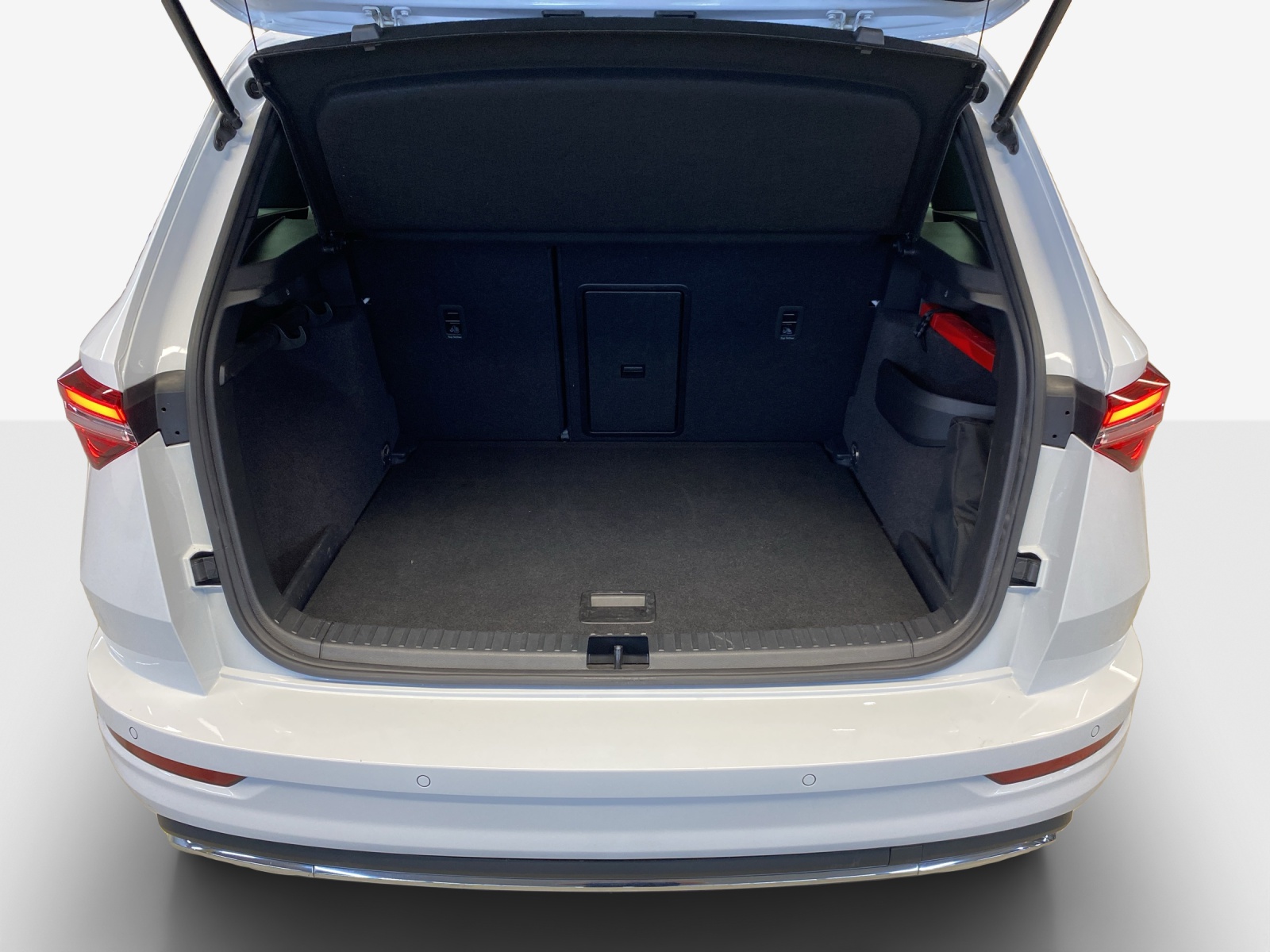 SKODA Karoq 2.0 TSI SportLine 4x4 DSG-image-12