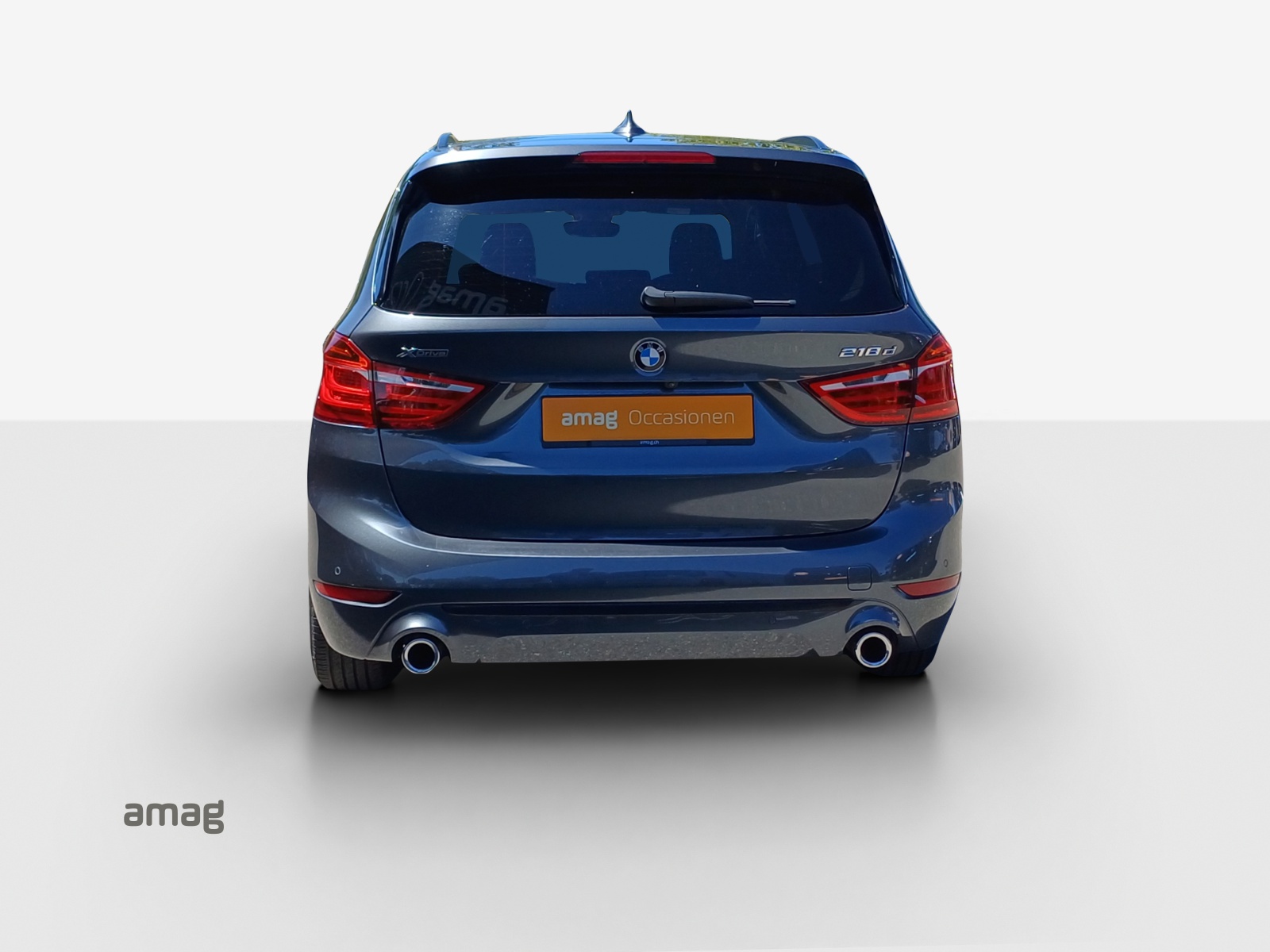 BMW 218d xDrive Gran Tourer Steptronic Sport Line-image-3