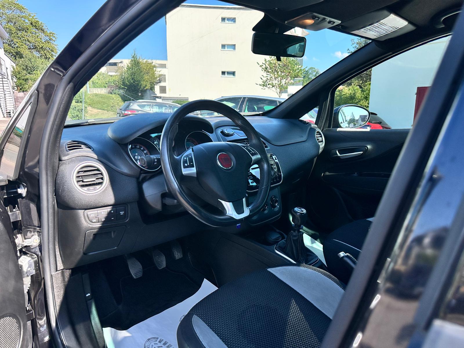 FIAT Punto 1.4 16V Sporting-image-7