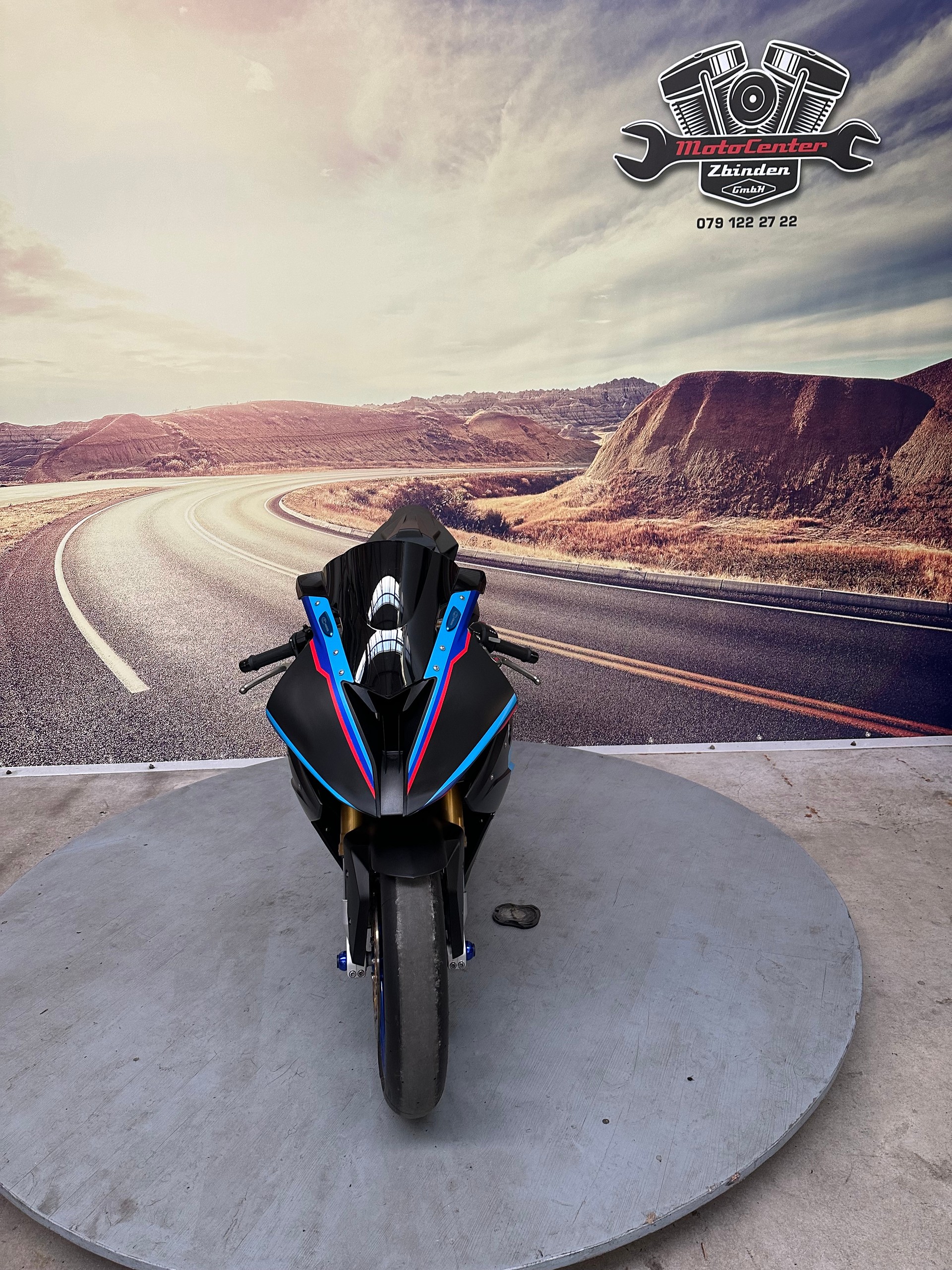BMW HP4 ABS + DTC Rennstrecken Umbau-showroom-element-2