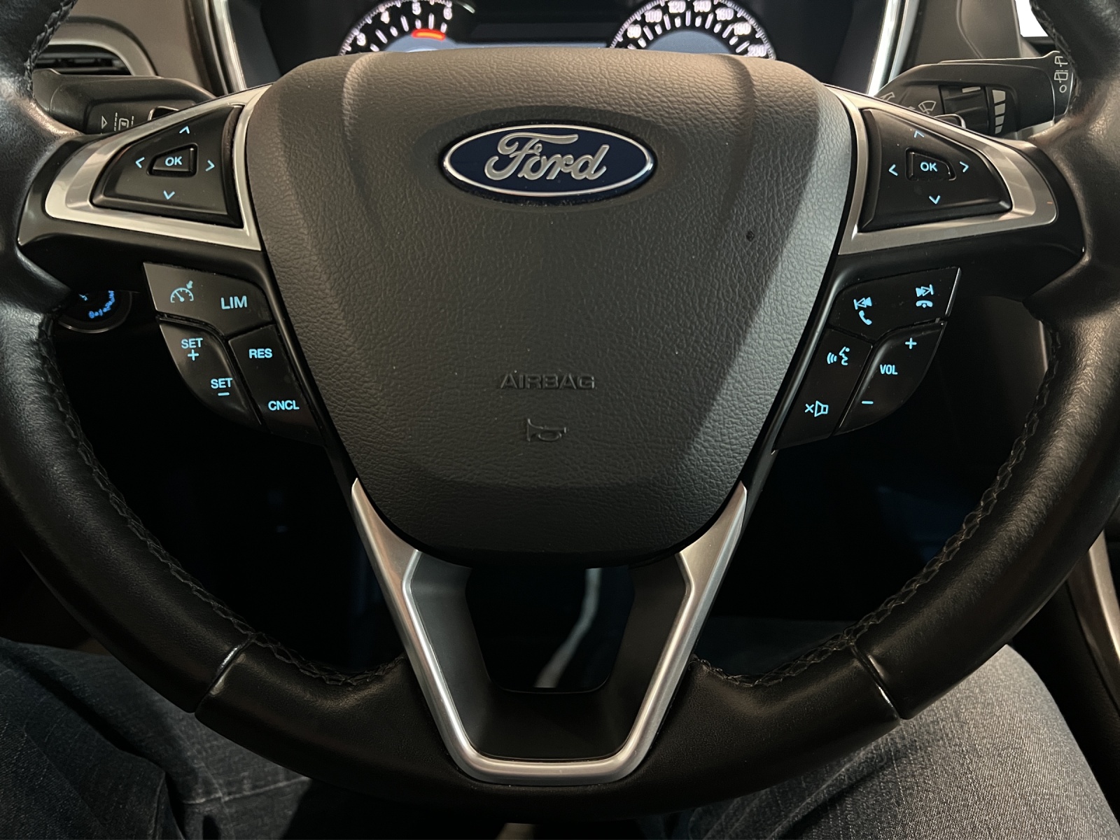 FORD Mondeo 2.0 TDCi Titanium PowerShift-image-13