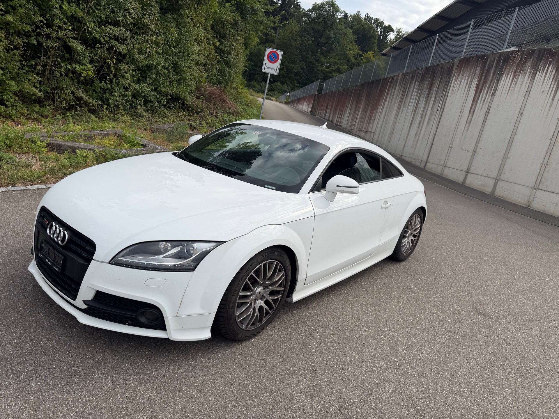 AUDI TTS Coupé 2.0 TFSI quattro S-tronic-image-2