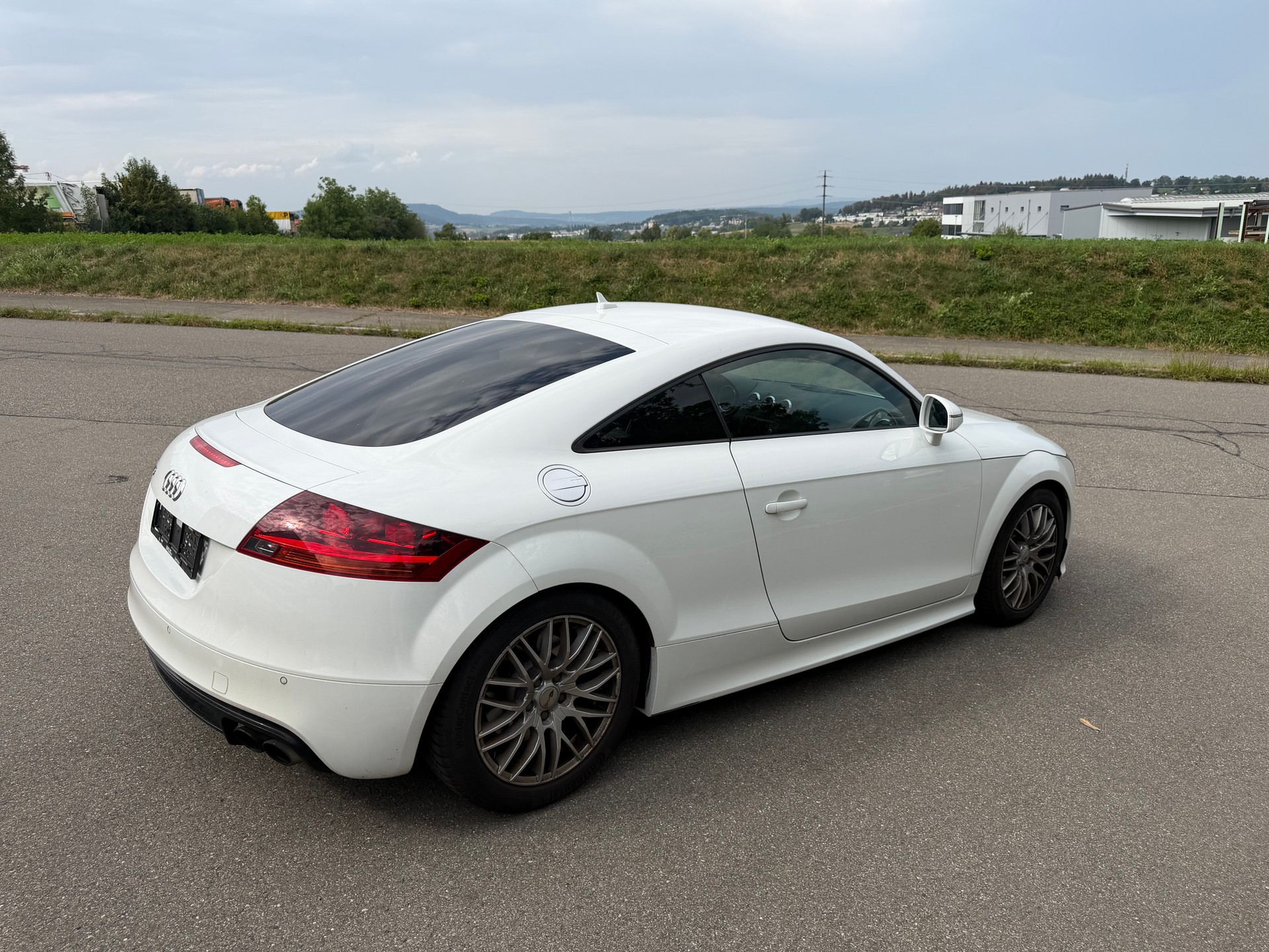 AUDI TTS Coupé 2.0 TFSI quattro S-tronic-image-3