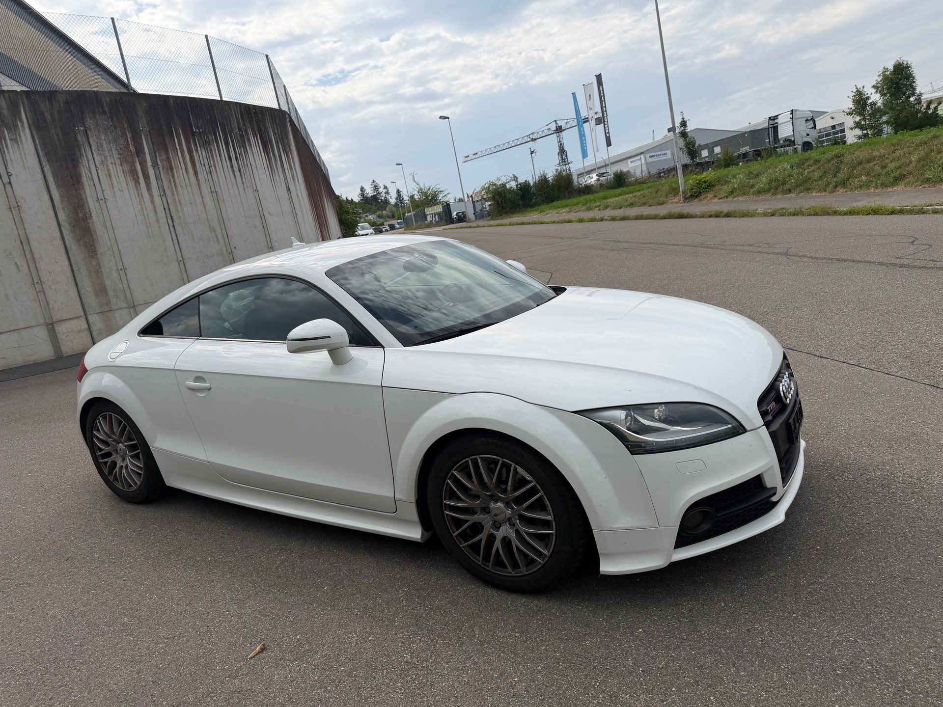 AUDI TTS Coupé 2.0 TFSI quattro S-tronic-image-0