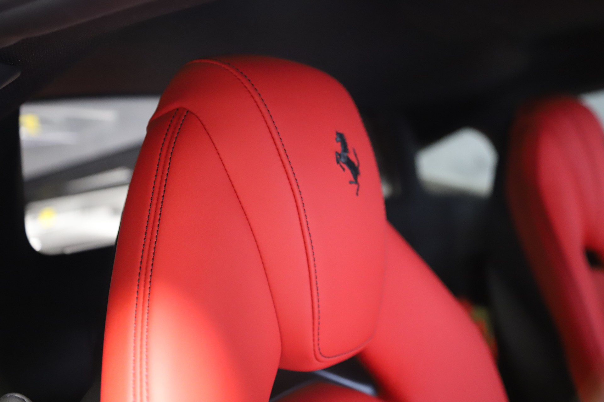 FERRARI F8 Tributo-image-12